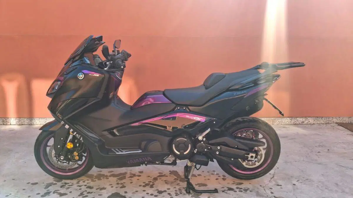 Yamaha T-Max 560 (2022 - 24) (2)