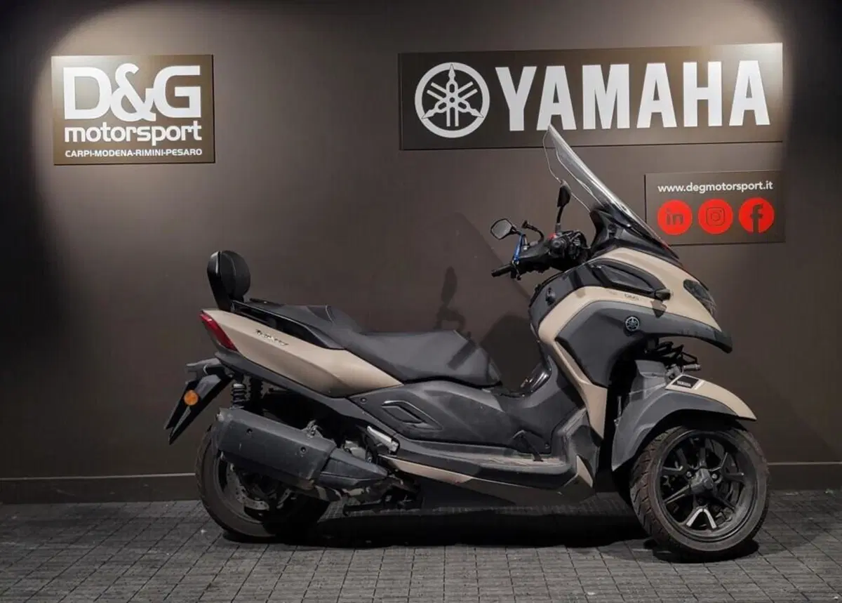 Yamaha Tricity 300 (2021 - 24)