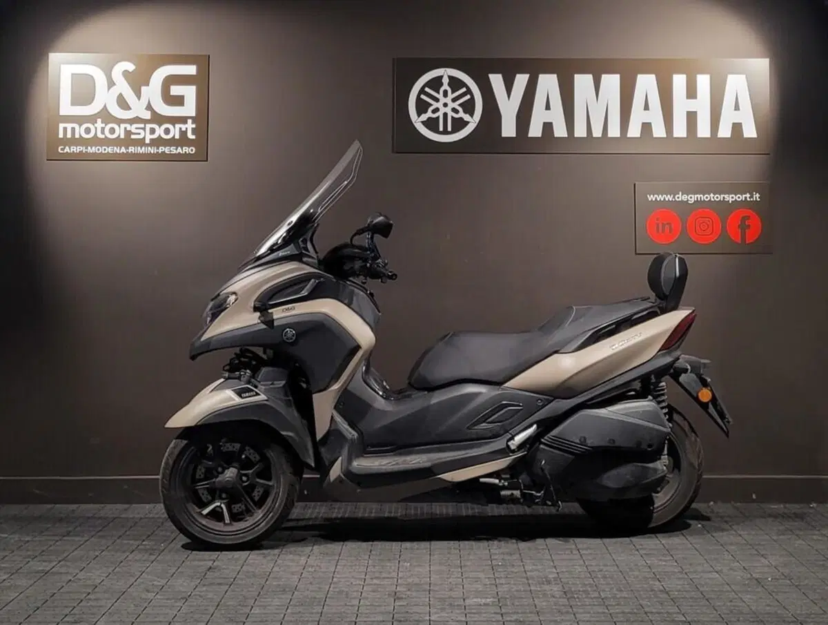 Yamaha Tricity 300 (2021 - 24) (5)