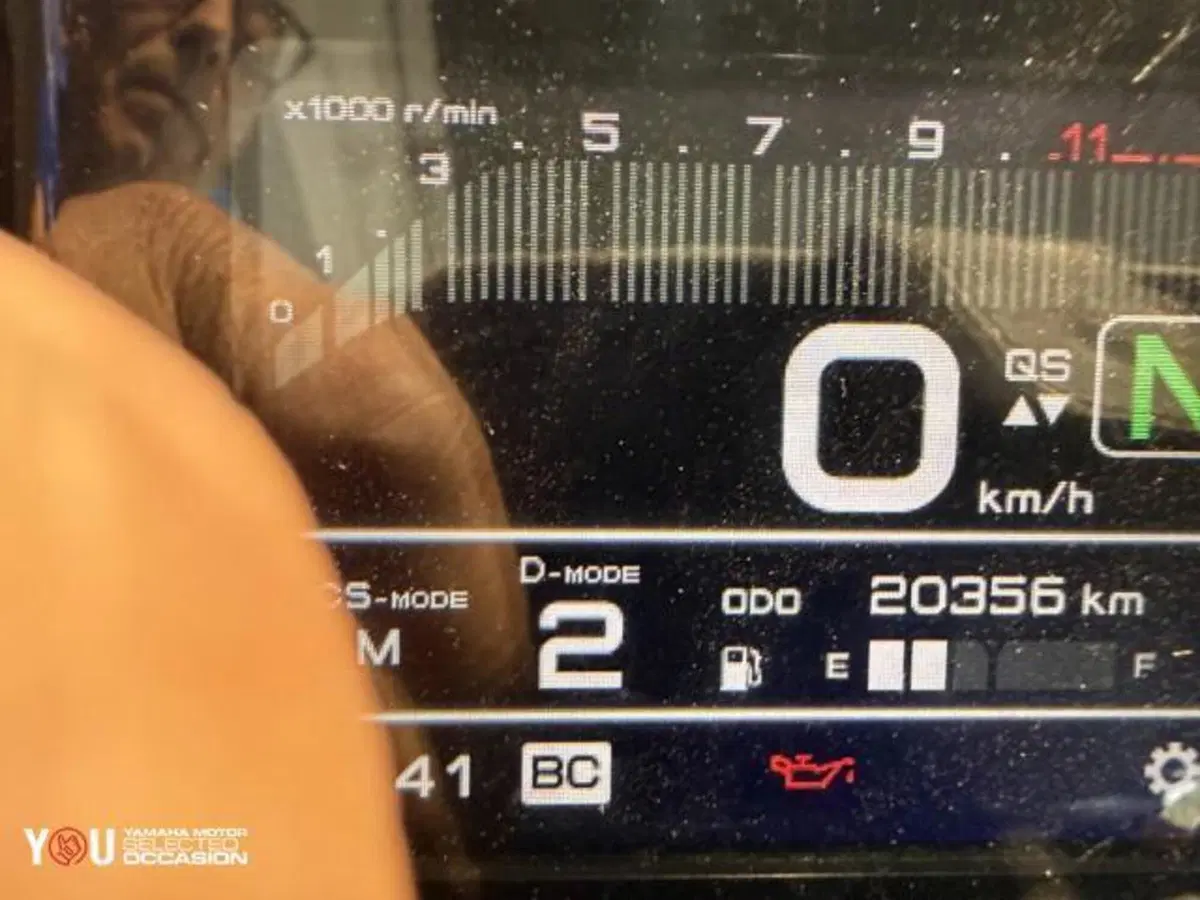 Yamaha MT-09 (2021 - 23) (4)
