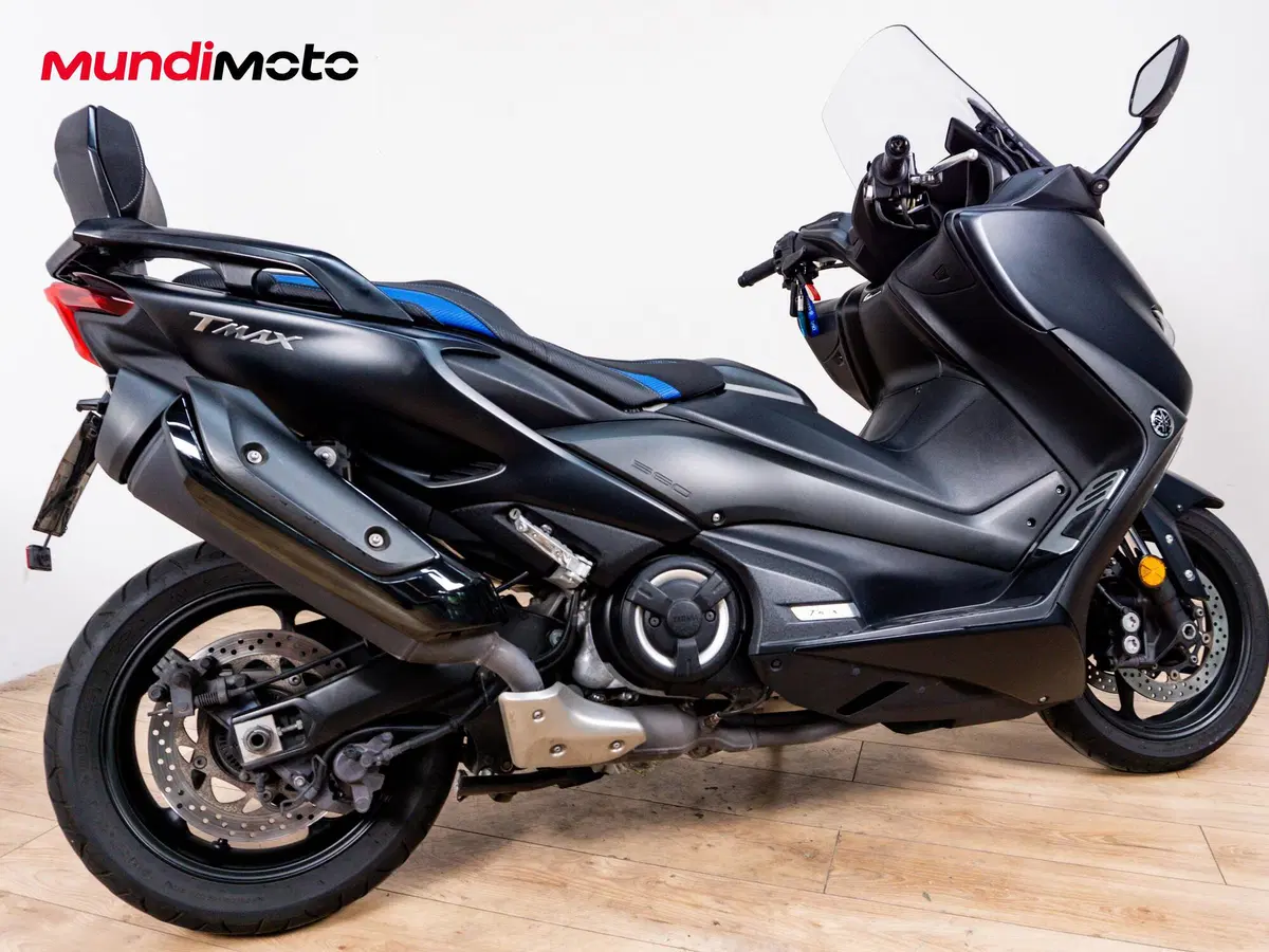 Yamaha T-Max 560 (2020 - 21) (3)
