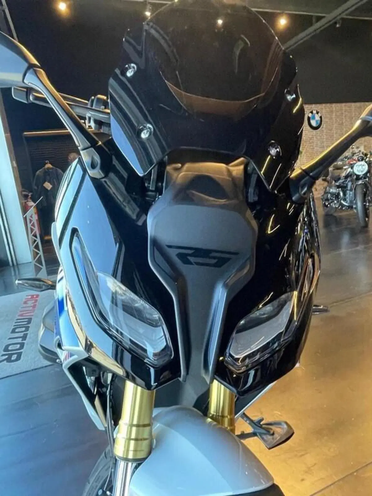 Bmw R 1300 RS (2026) (11)