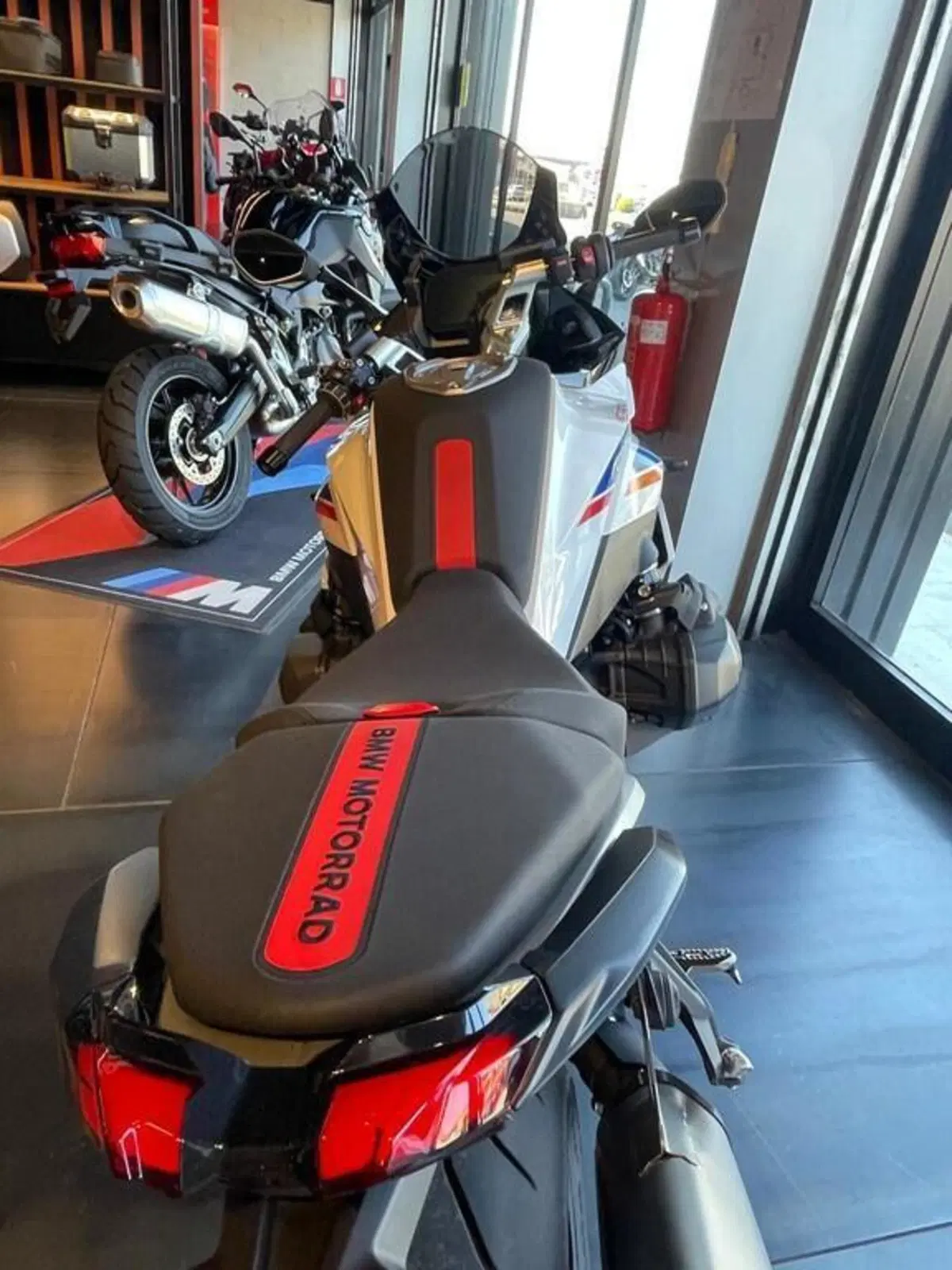 Bmw R 1300 RS (2026) (3)