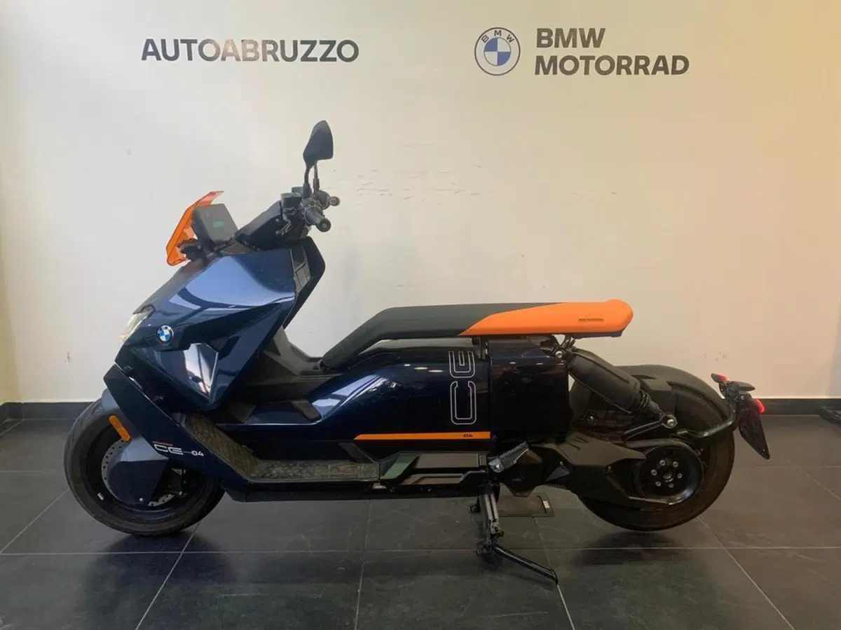 Bmw CE 04 (2021 - 25)