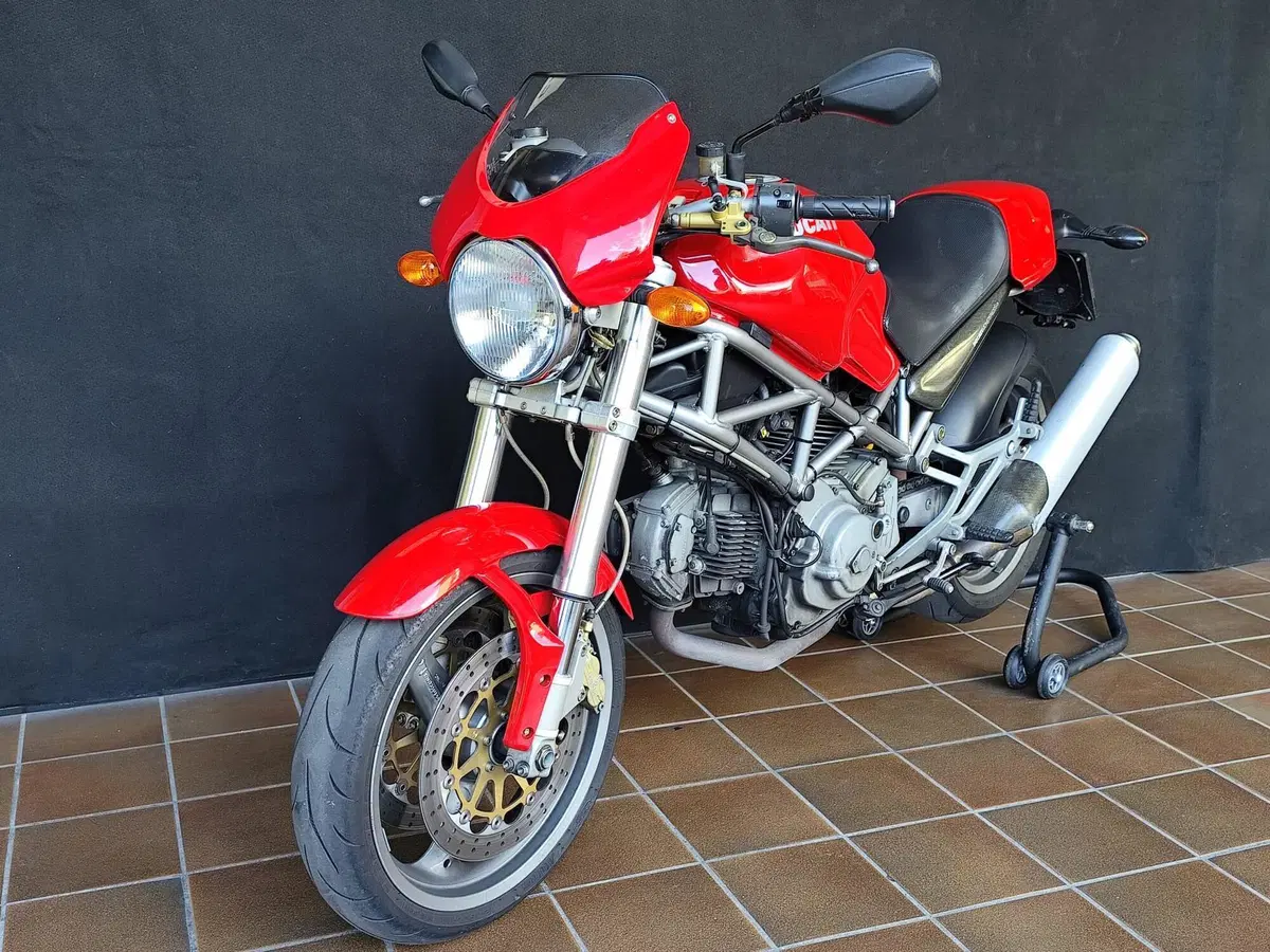 Ducati Monster 620 I.E (2002) (6)