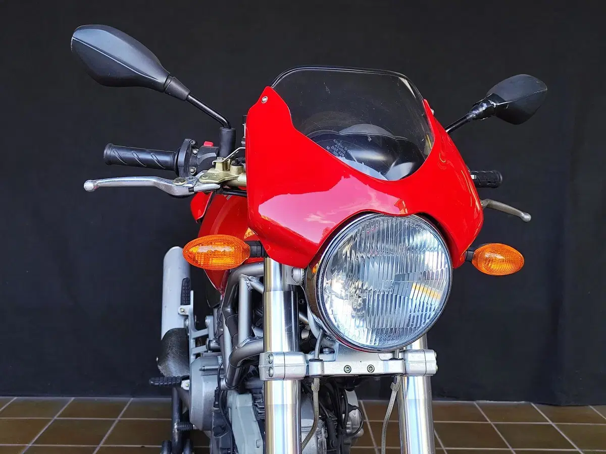 Ducati Monster 620 I.E (2002) (11)