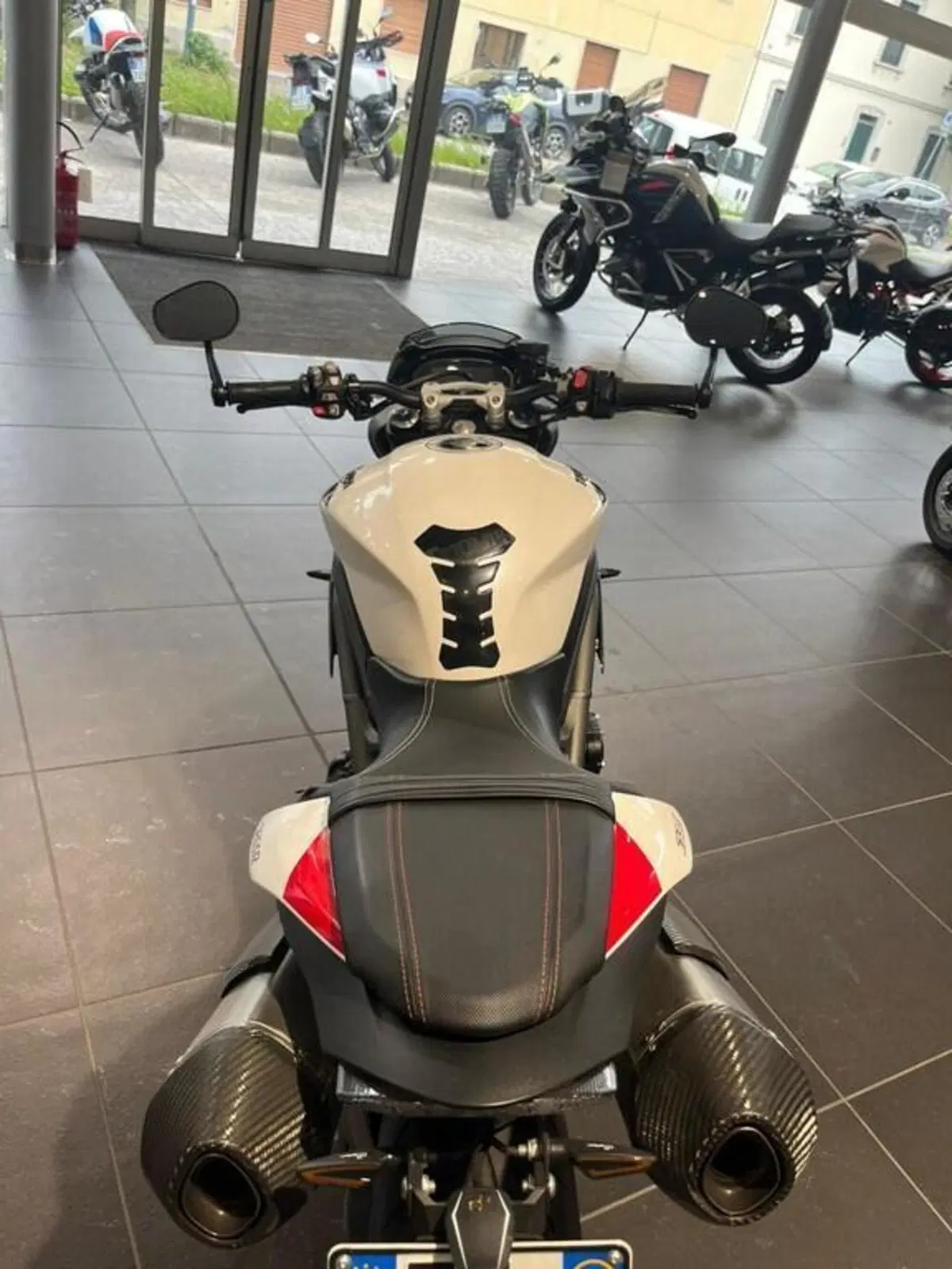 Triumph Speed Triple 1050 RS (2018 - 20) (9)