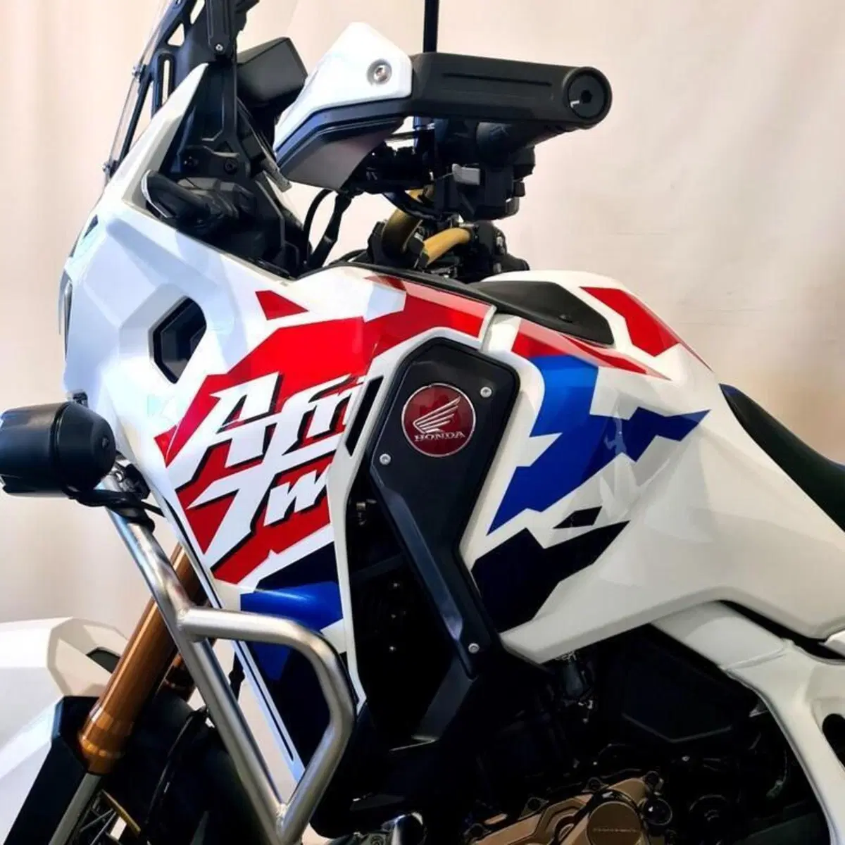Honda Africa Twin CRF 1100L Adventure Sports DCT Travel Edition (2024 - 26) (9)