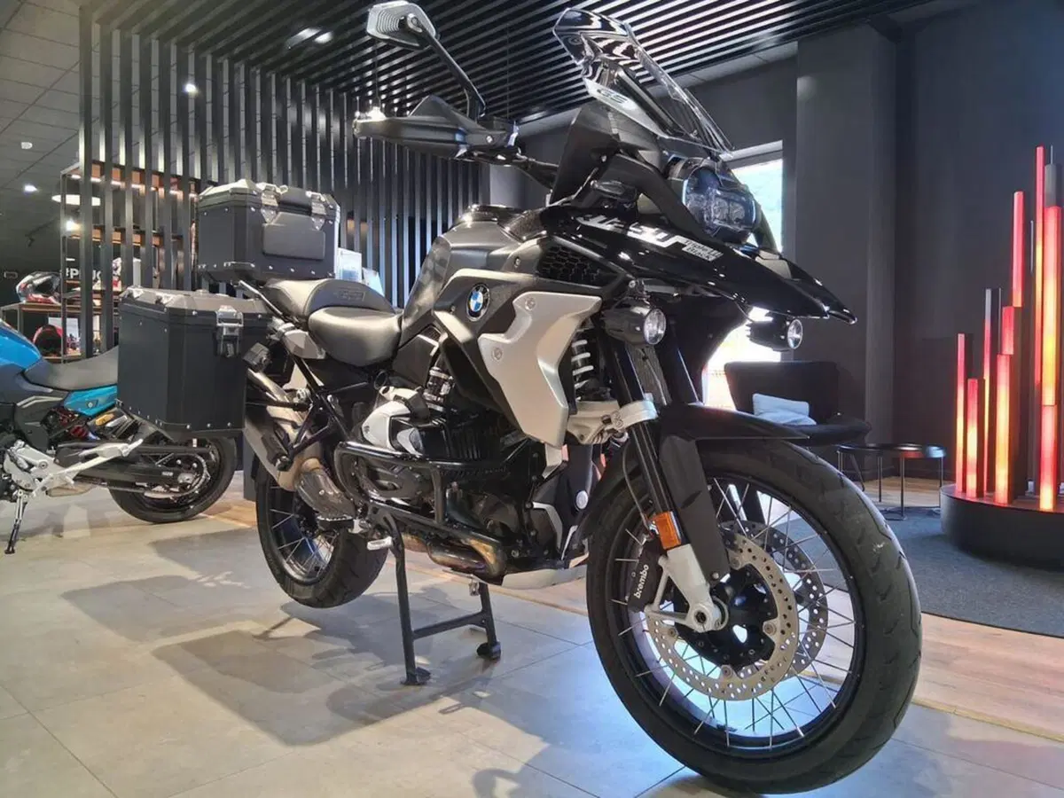 Bmw R 1250 GS (2021 - 24) (2)