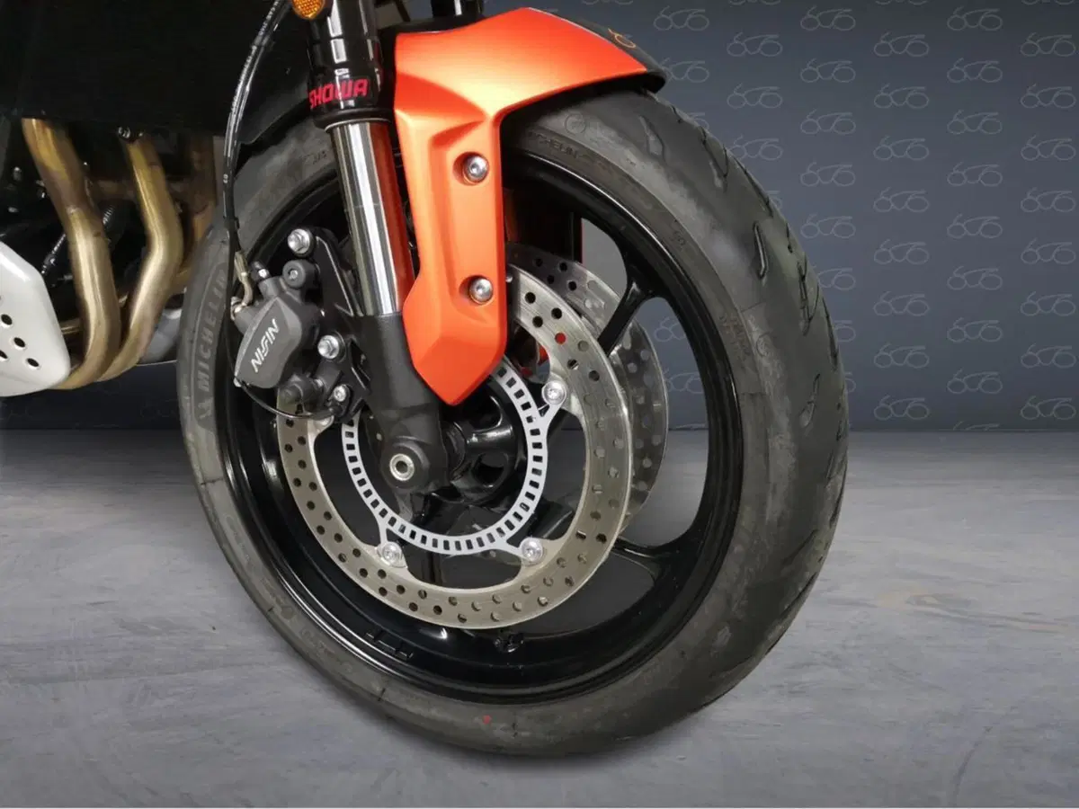 Triumph Trident 660 (2021 - 24) (2)
