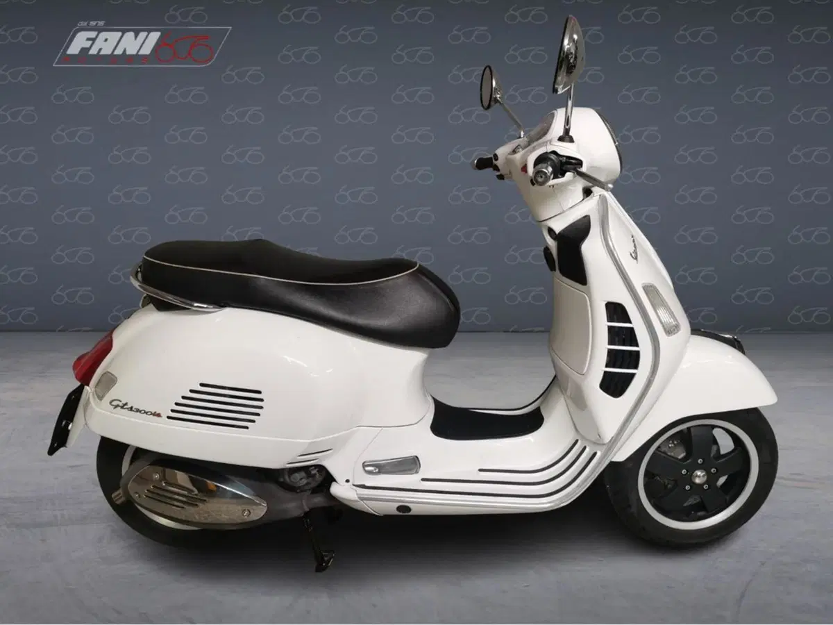 Vespa GTS 300 (2010 - 14)