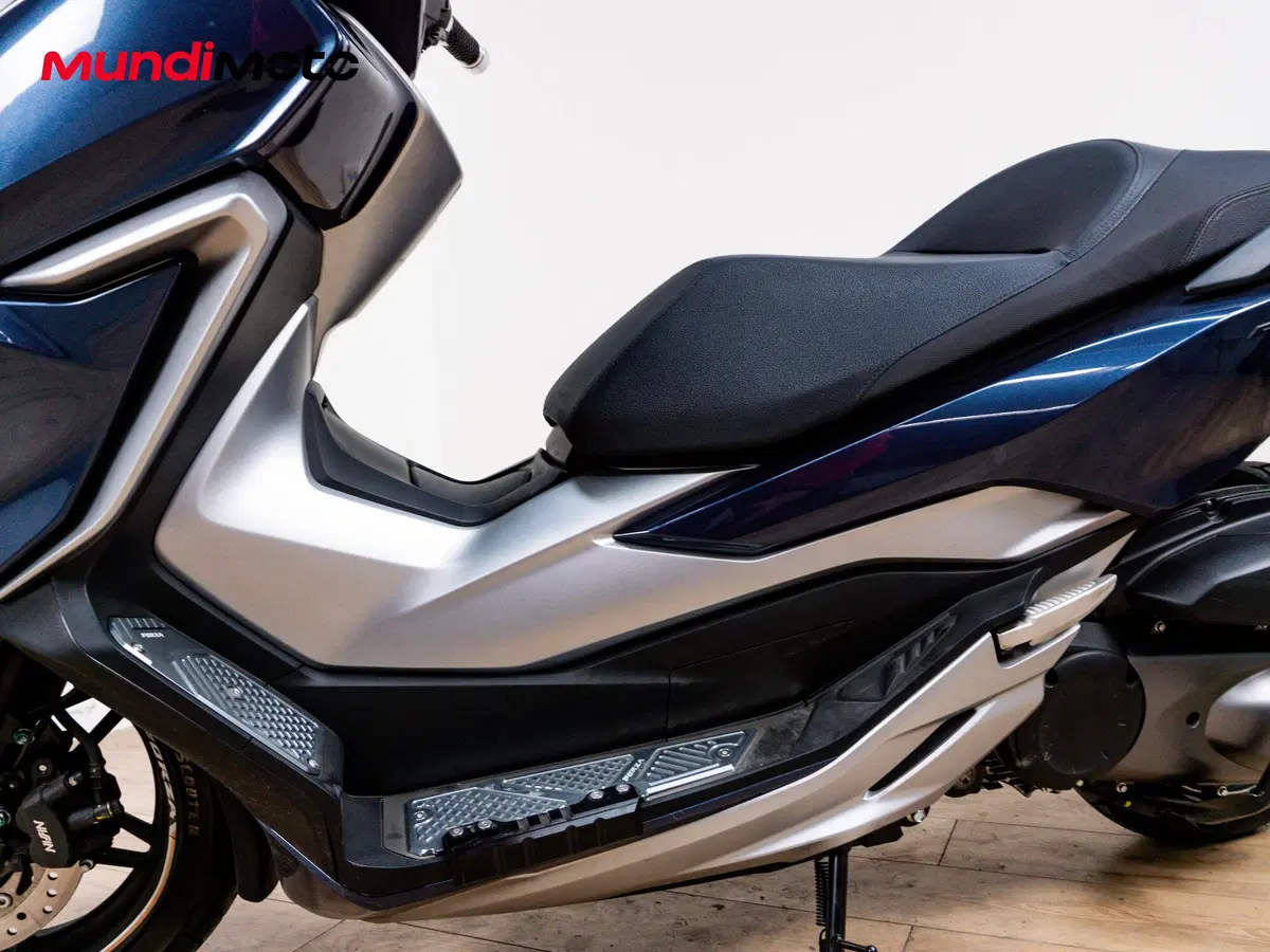 Honda Forza 300 ABS (2013 - 17) (9)