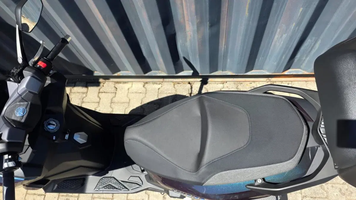 Sym Joyride 300 (2026) (7)