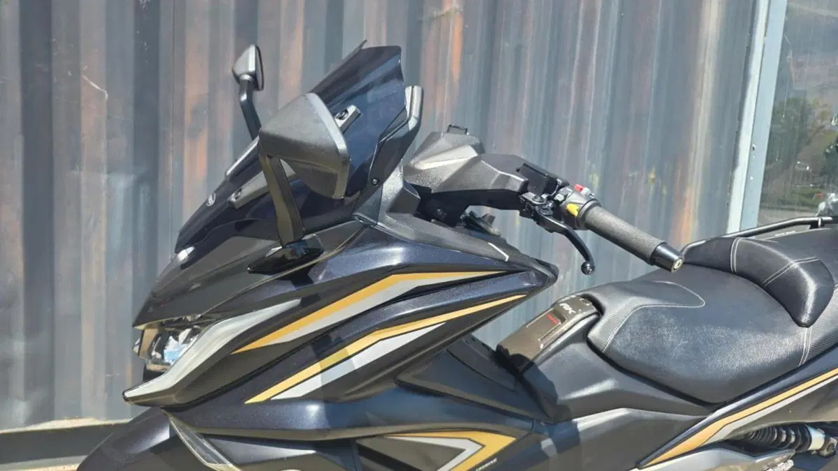 Kymco AK 550 (2017 - 19) (11)