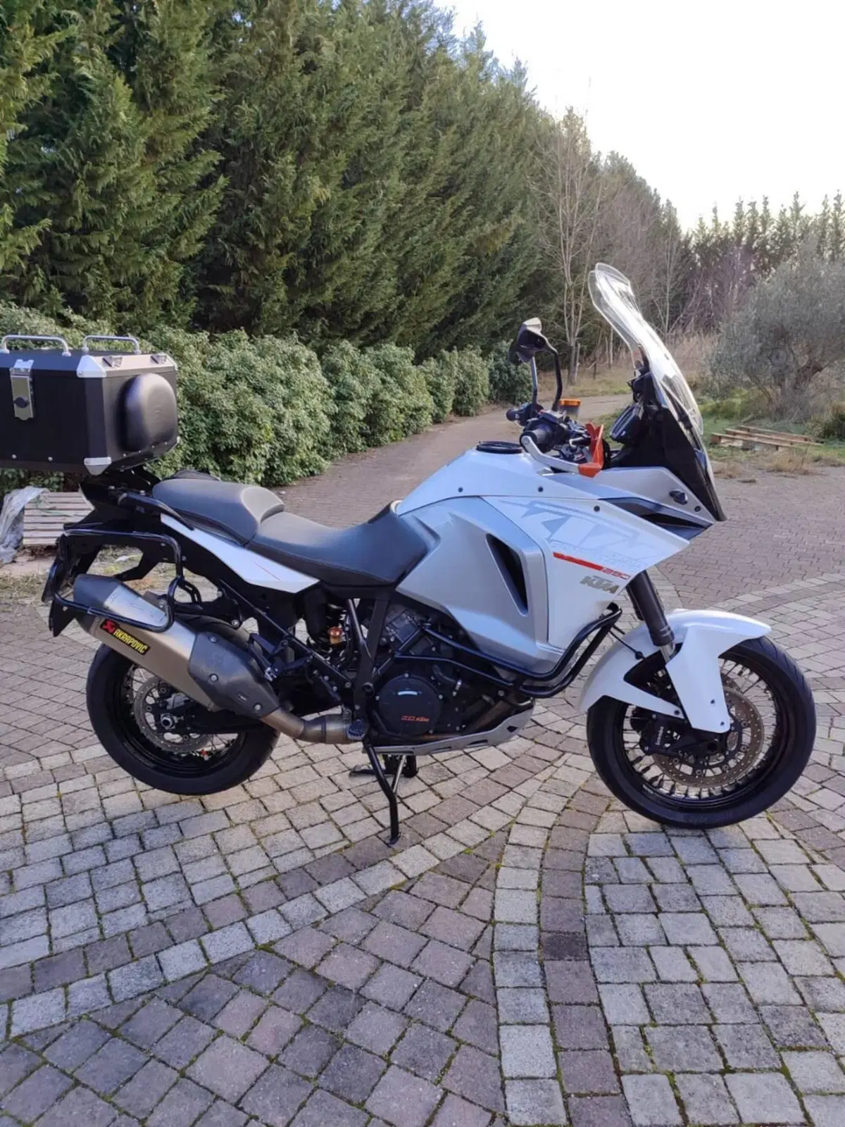 KTM 1290 Super Adventure (2015 - 16) (4)