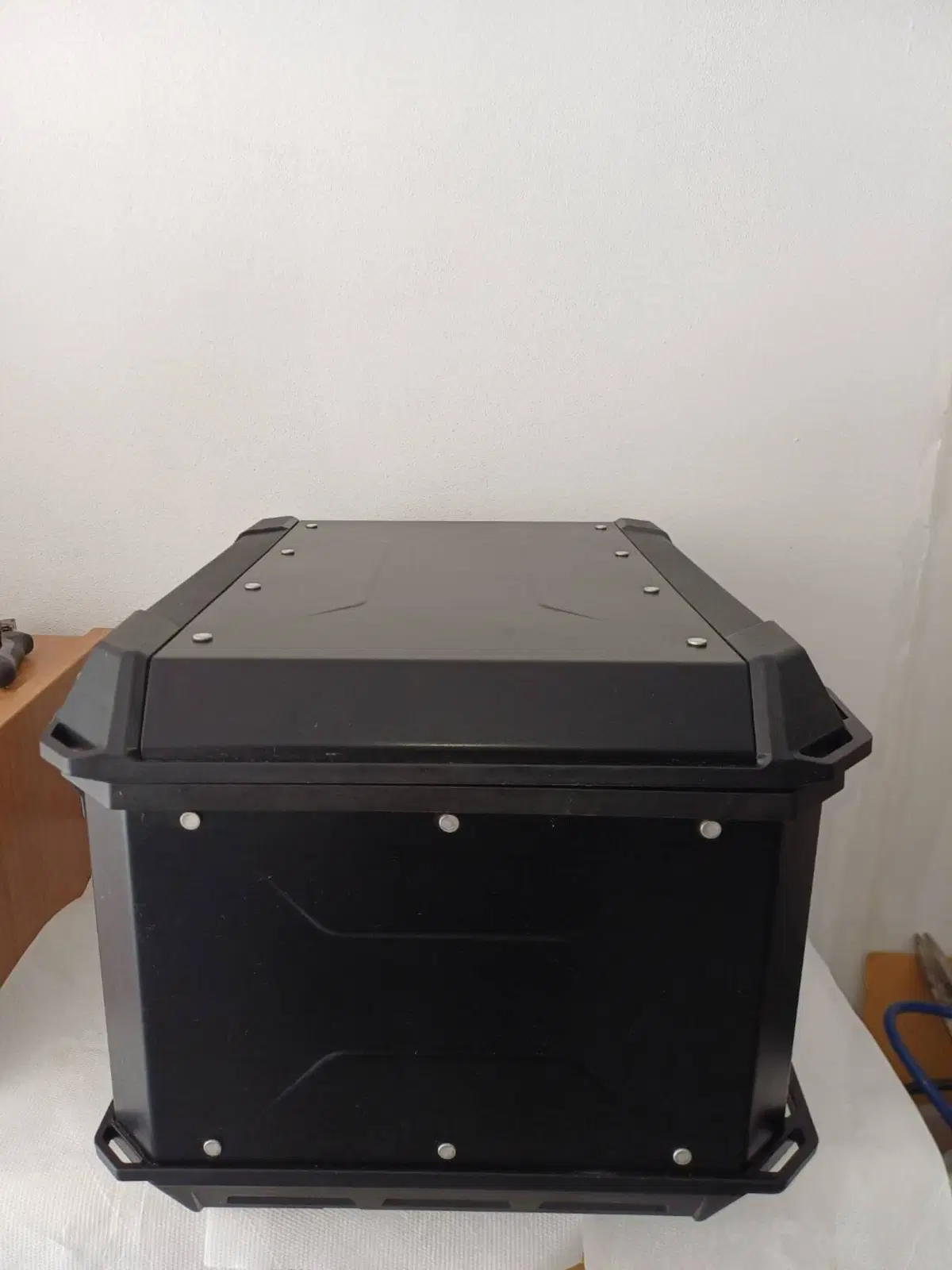 Bauletto GIVI in alluminio 44 lt (2)