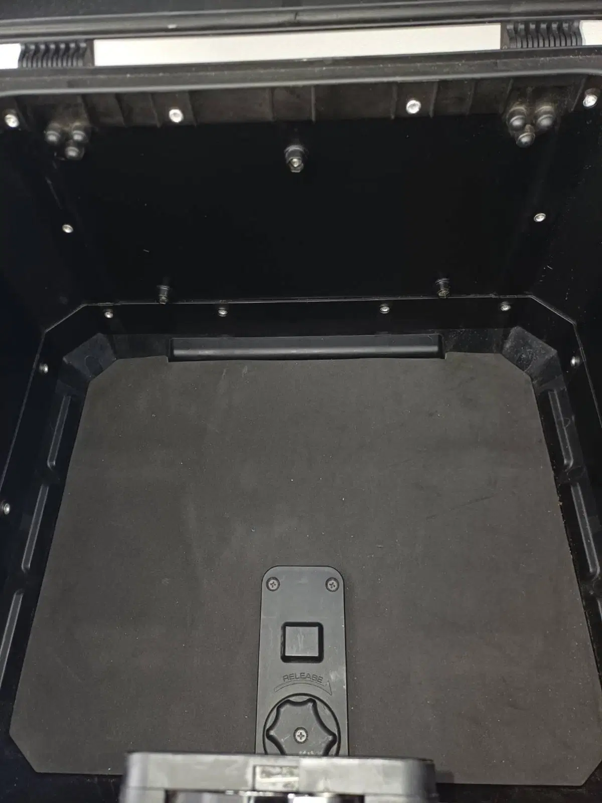 Bauletto GIVI in alluminio 44 lt (5)