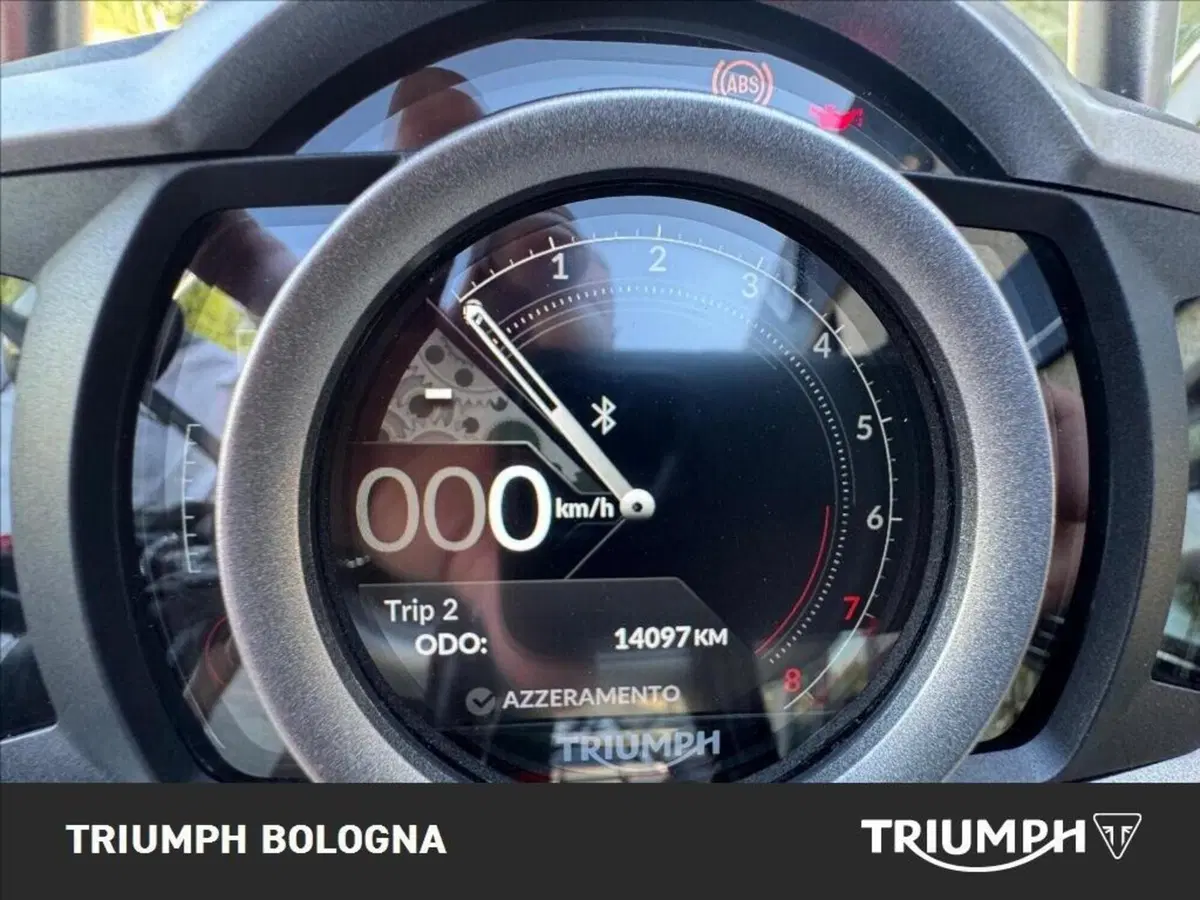 Triumph Scrambler 1200 XE (2024 - 25) (4)