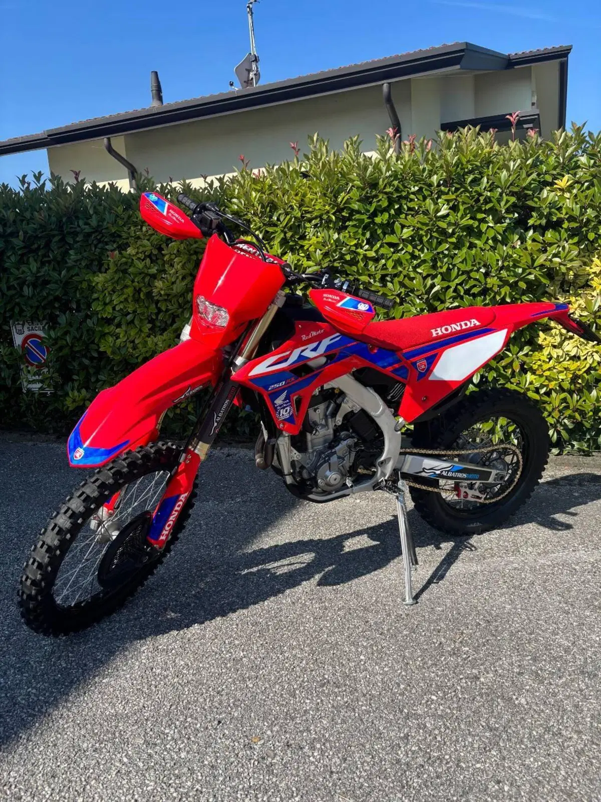 Honda CRF 250RX Enduro (2024) (2)