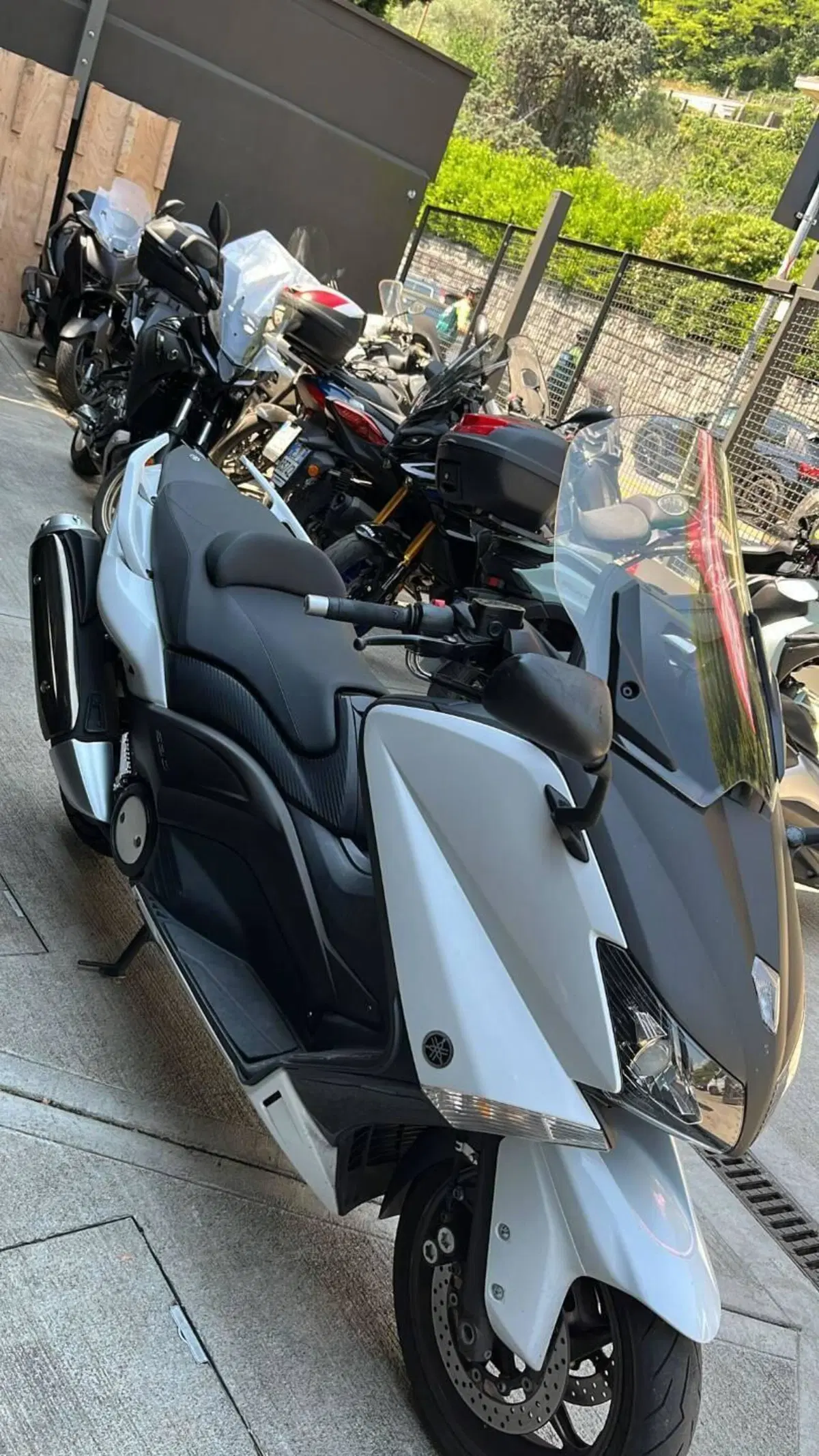 Yamaha T-Max 530 (2012 - 14) (3)