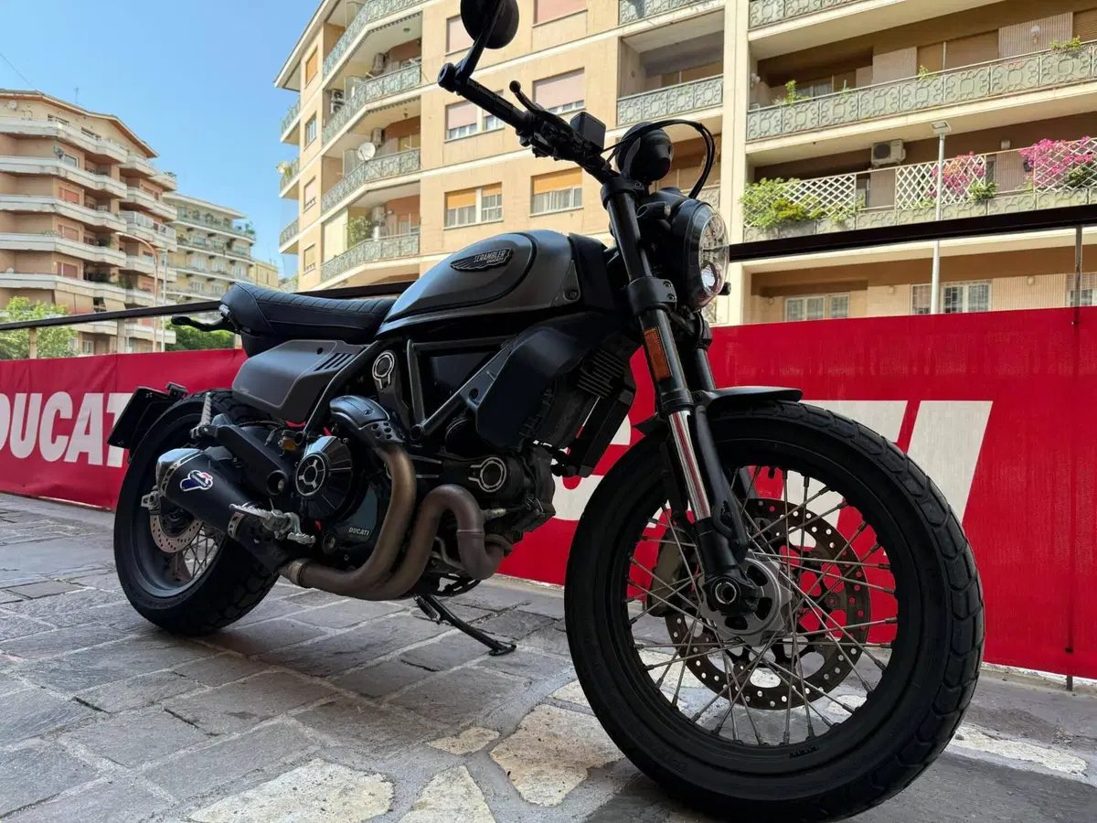 Ducati Scrambler 800 Night Shift (2021 - 22) (3)