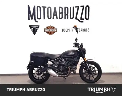 Ducati Scrambler 800 Icon Dark (2021 - 22) usata