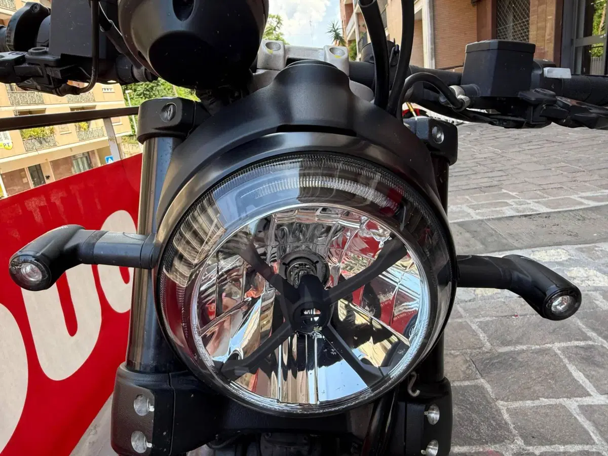 Ducati Scrambler 800 Night Shift (2021 - 22) (15)