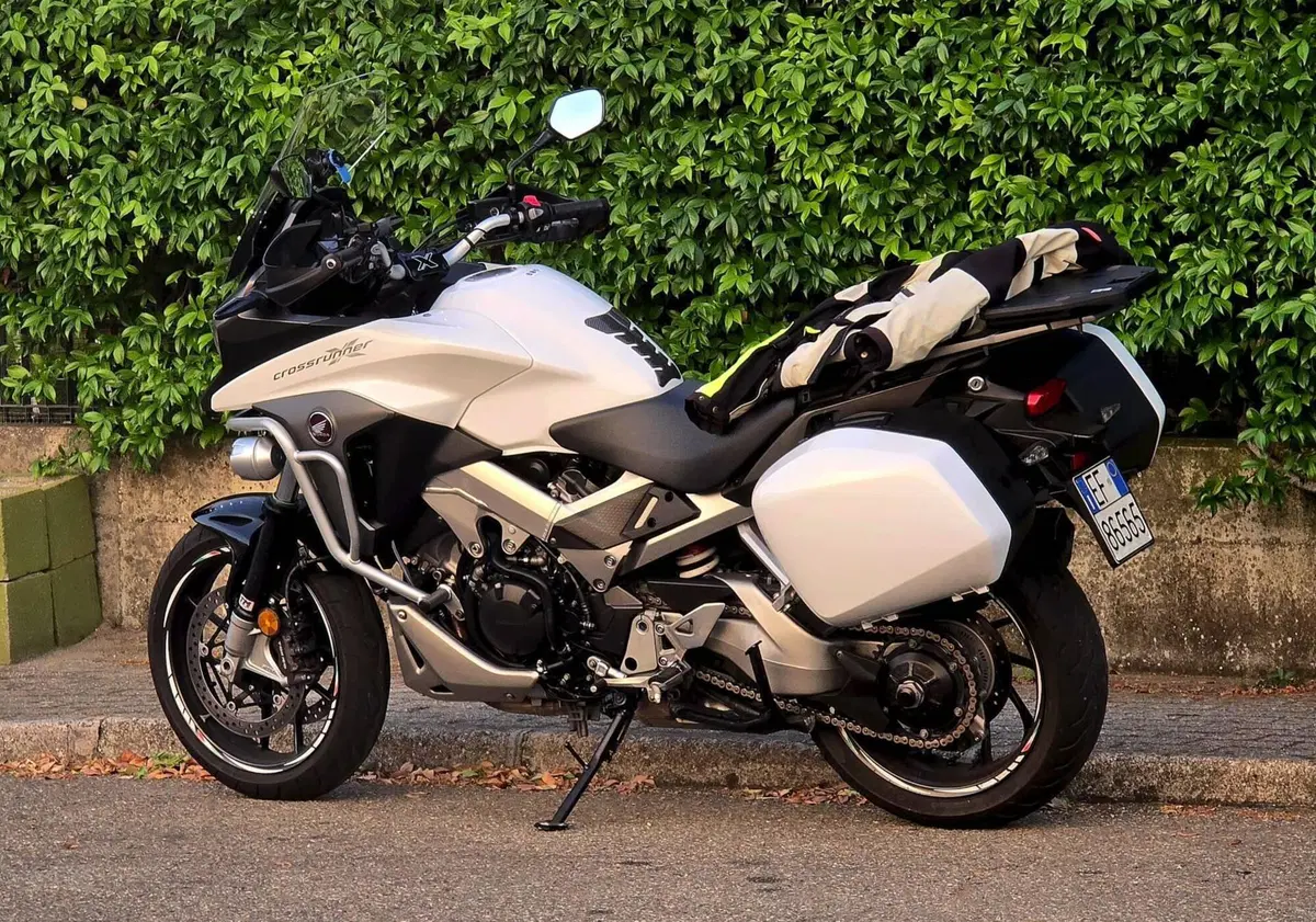 Honda Crossrunner Travel Edition ABS (2015 - 18)