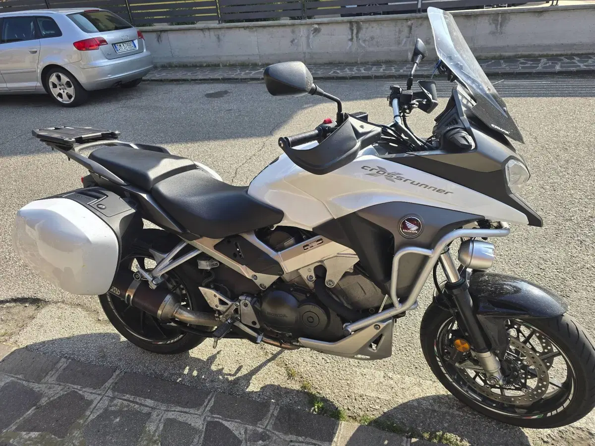 Honda Crossrunner Travel Edition ABS (2015 - 18) (2)