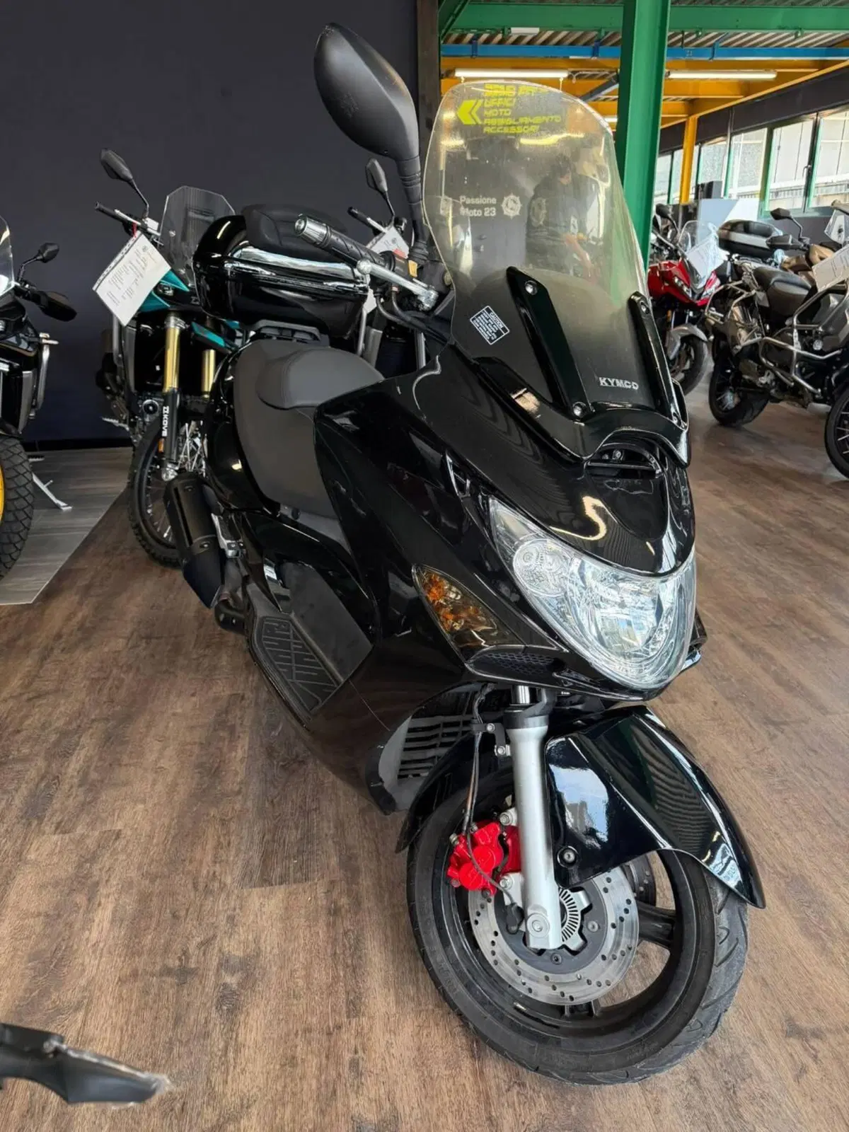 Kymco Xciting 250 (2005 - 06) (3)