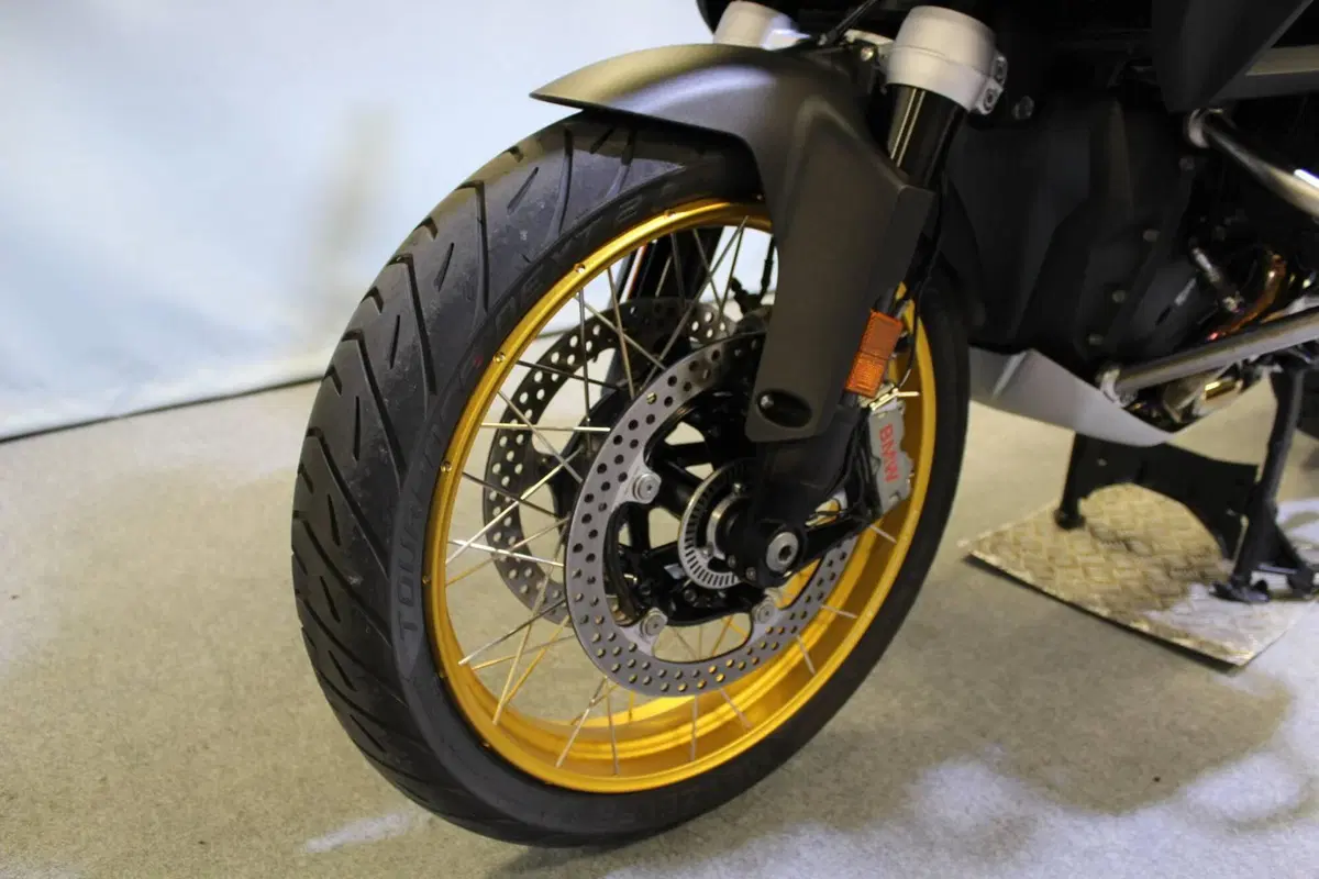 Bmw R 1300 GS Adventure Trophy (2025 - 26) (15)