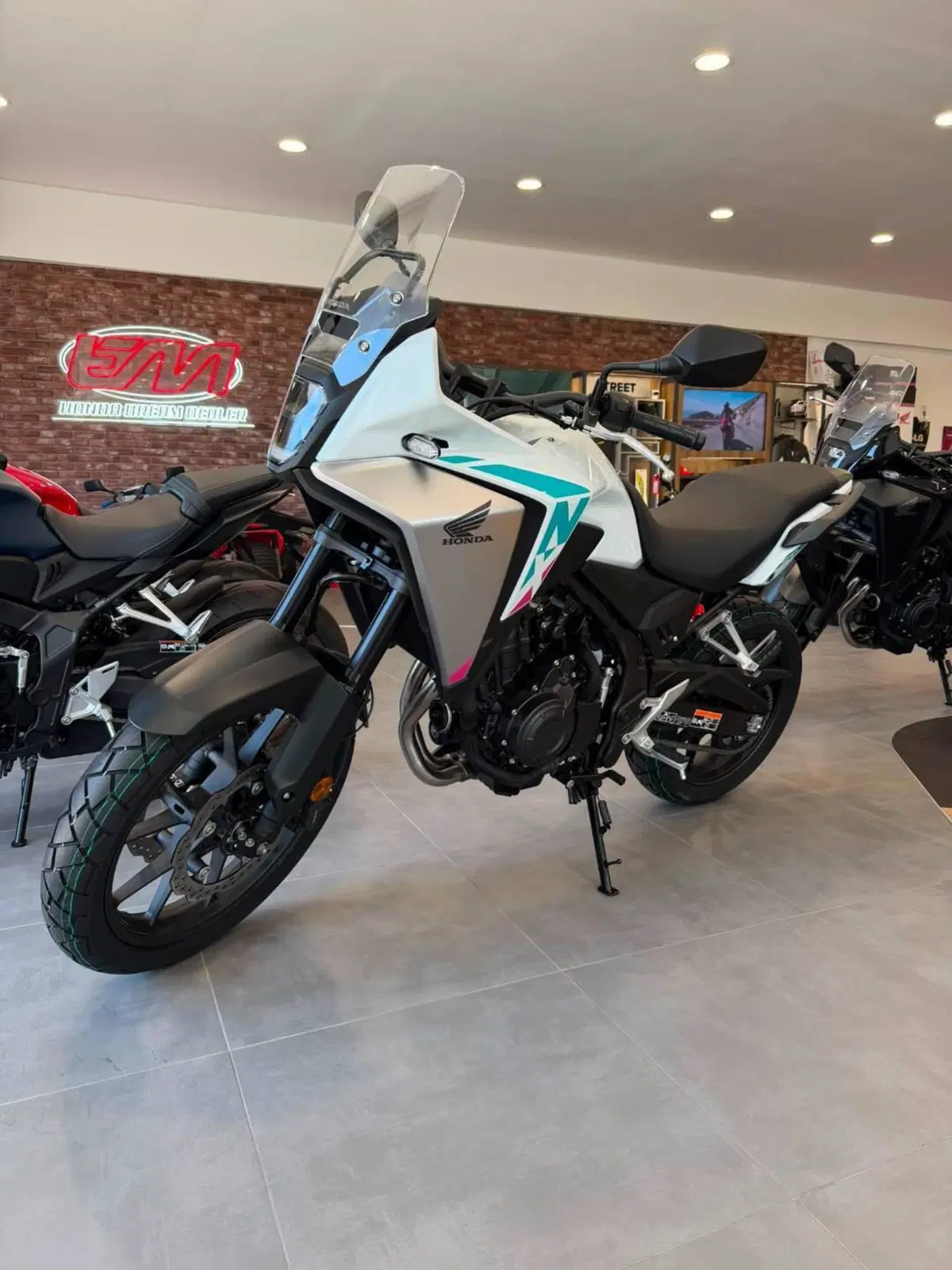 Honda NX500 (2026) (2)