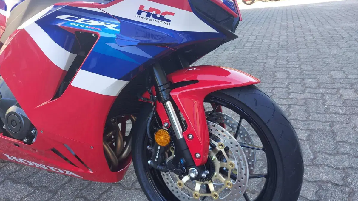 Honda CBR 600 RR (2024 - 26) (3)