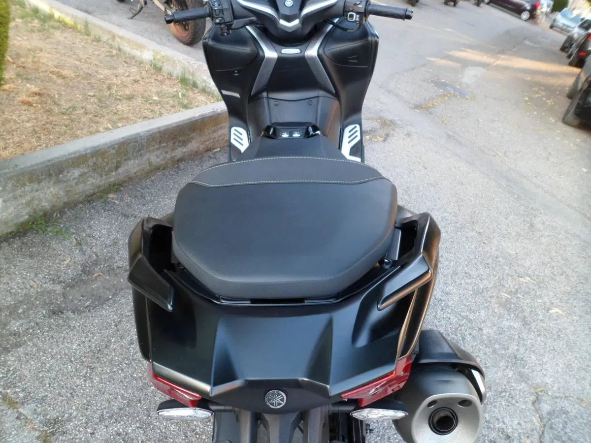Yamaha T-Max 530 SX (2017 - 19) (5)
