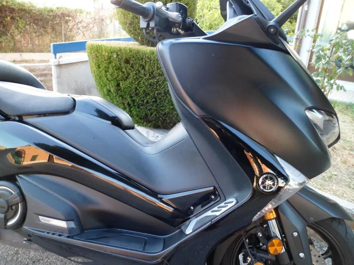 Yamaha T-Max 530 SX (2017 - 19) (8)