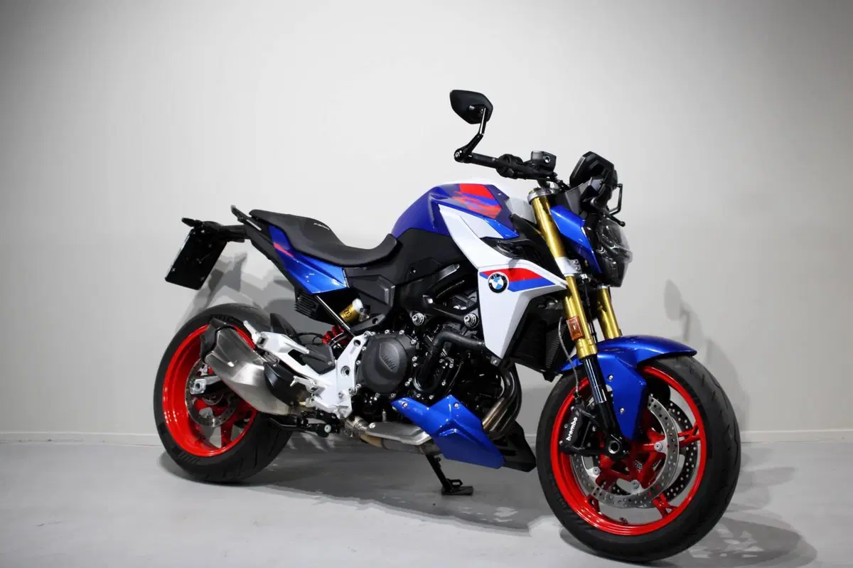 Bmw F 900 R (2025 - 26) (2)