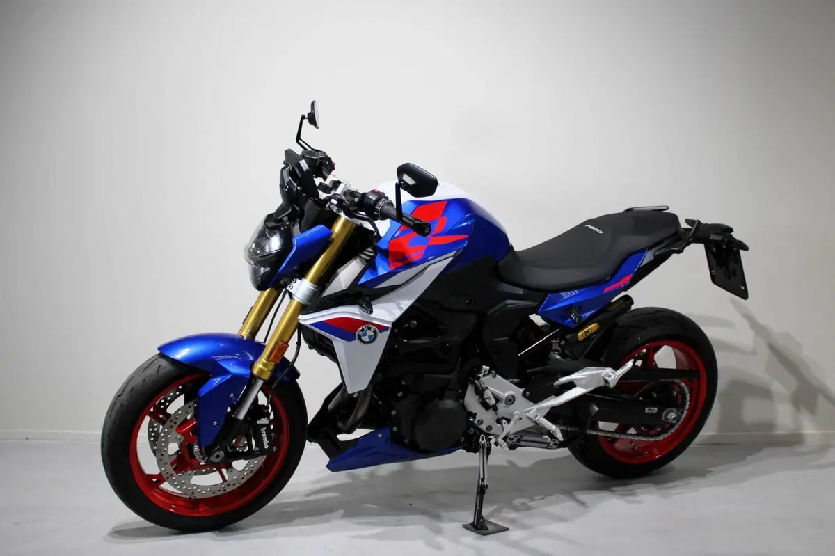 Bmw F 900 R (2025 - 26) (3)