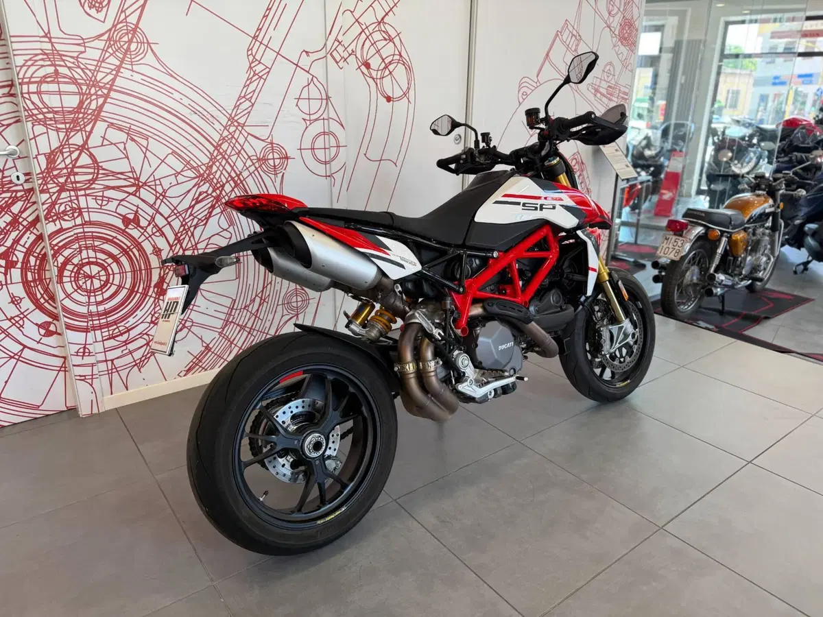 Ducati Hypermotard 950 SP (2022 - 25) (3)