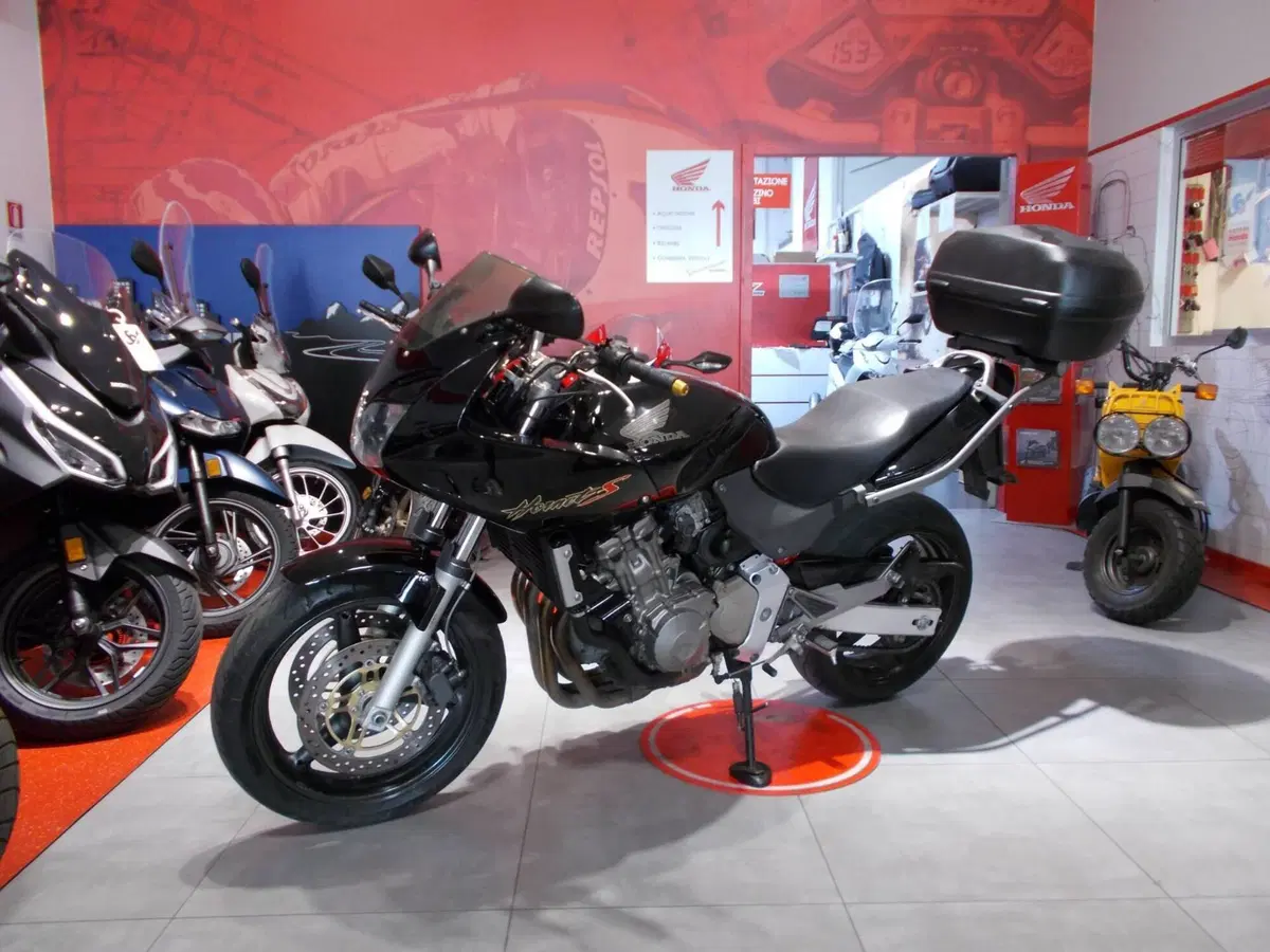 Honda Hornet 600 S (2002 - 04) (2)