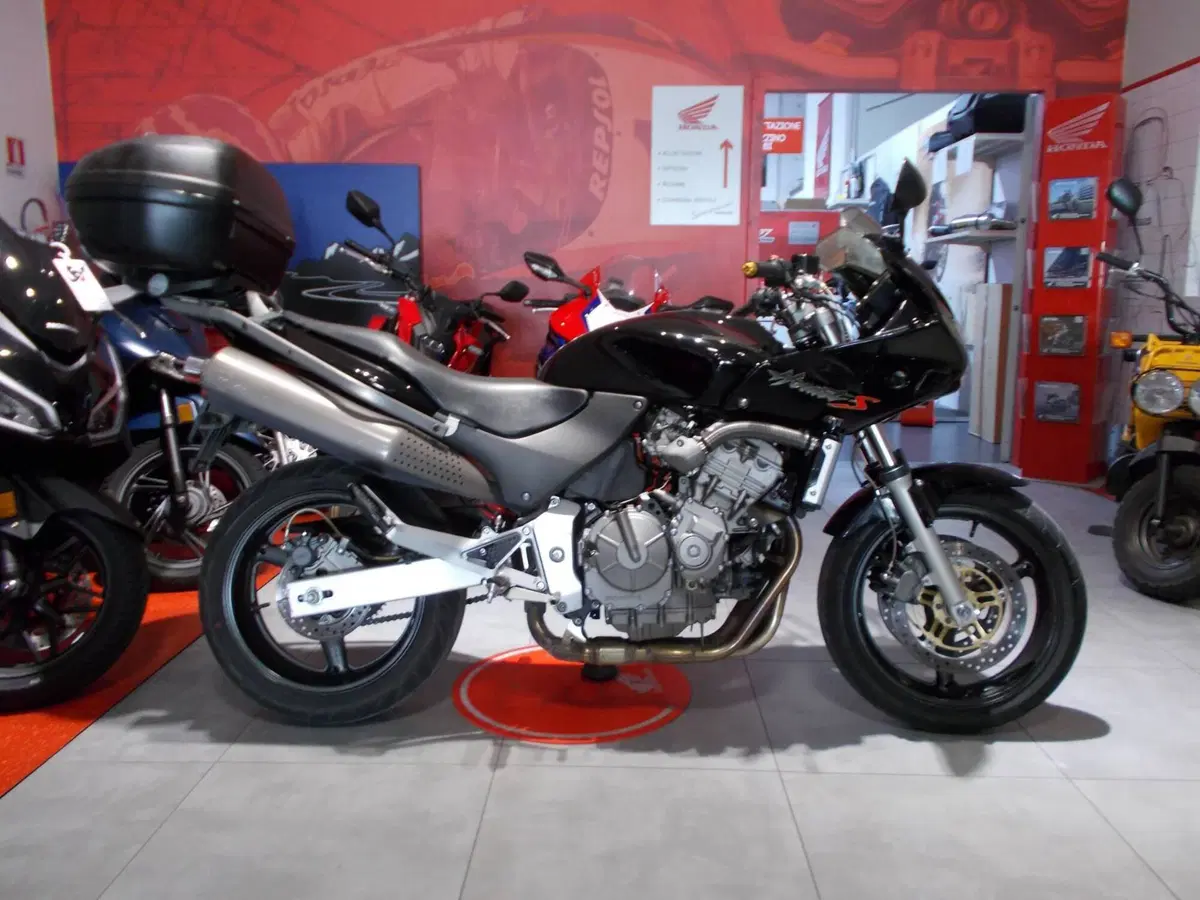 Honda Hornet 600 S (2002 - 04) (10)