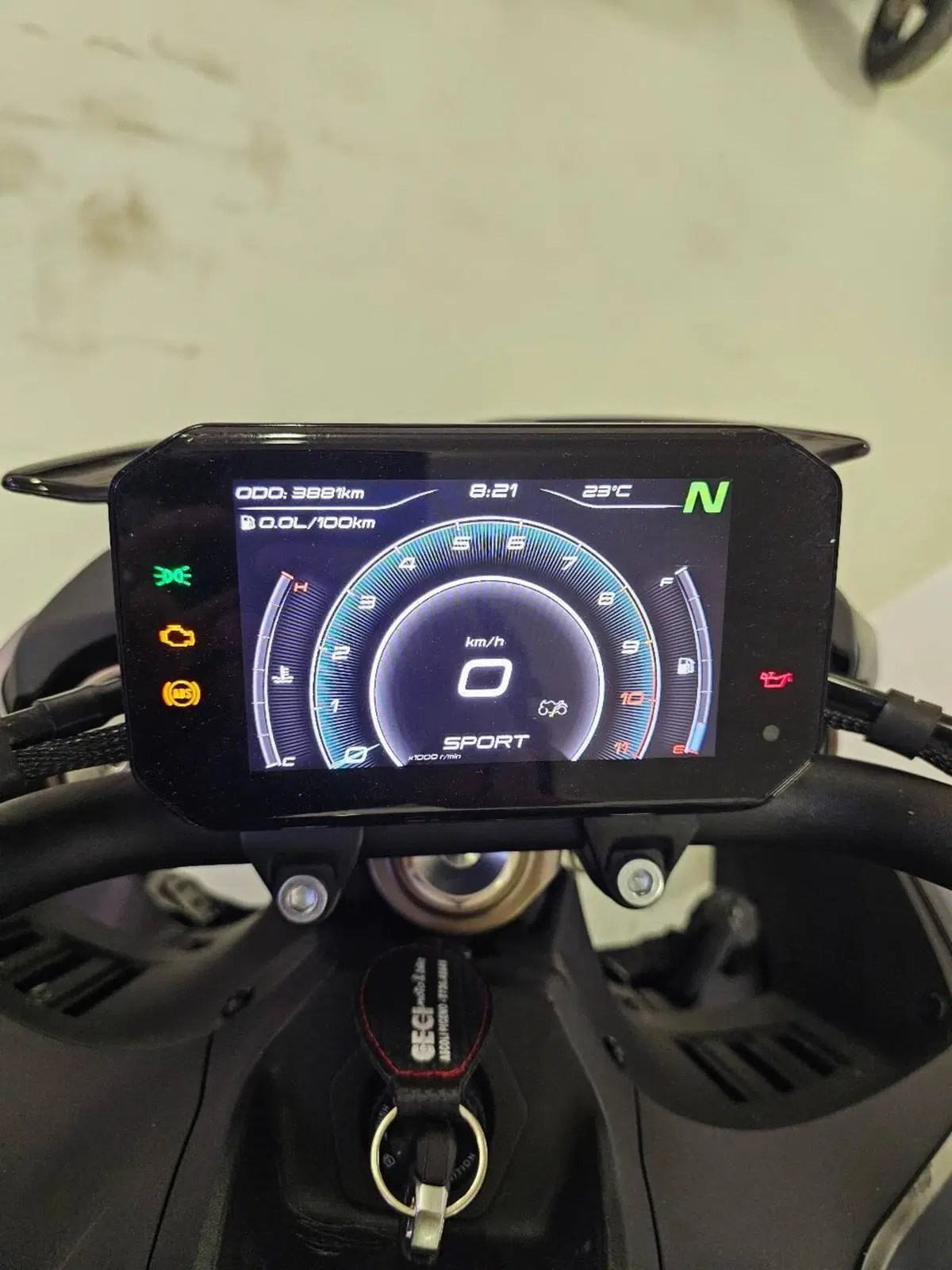 CFMOTO 800NK Sport (2023 - 26) (3)