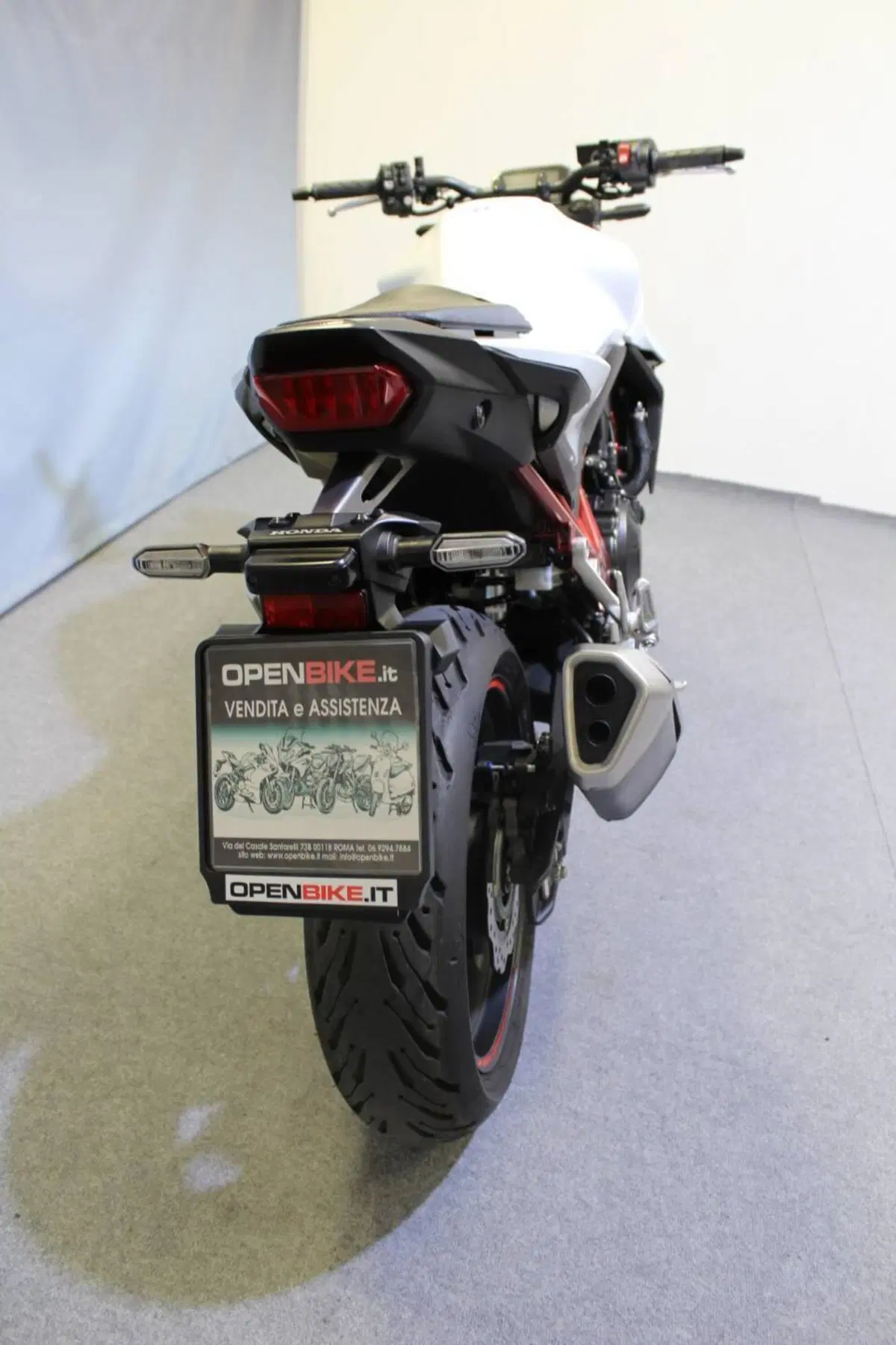 Honda CB 750 Hornet (2023 - 24) (5)