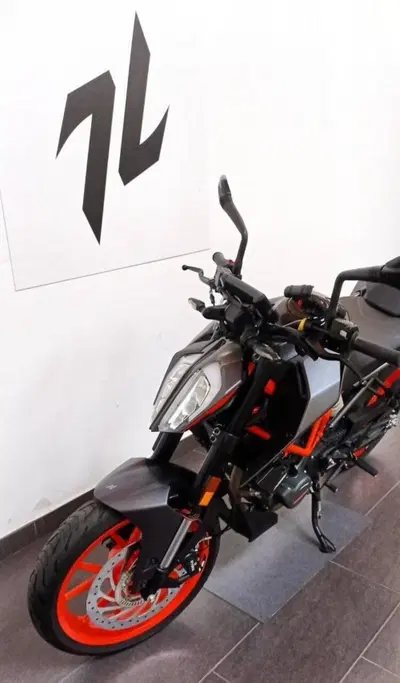 KTM 125 Duke (2021 - 23) usata