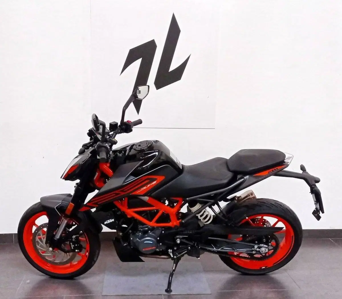 KTM 125 Duke (2021 - 23) (3)