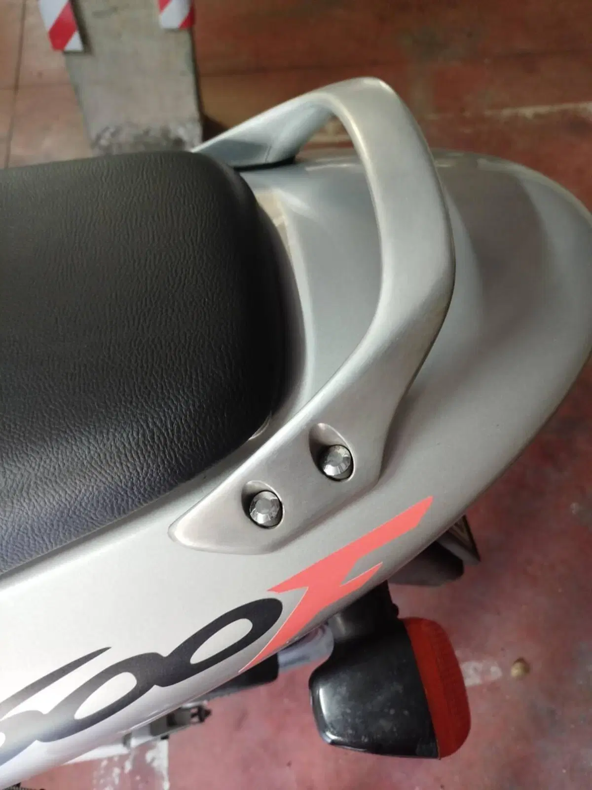 Honda CBR 600 F (2001 - 06) (4)