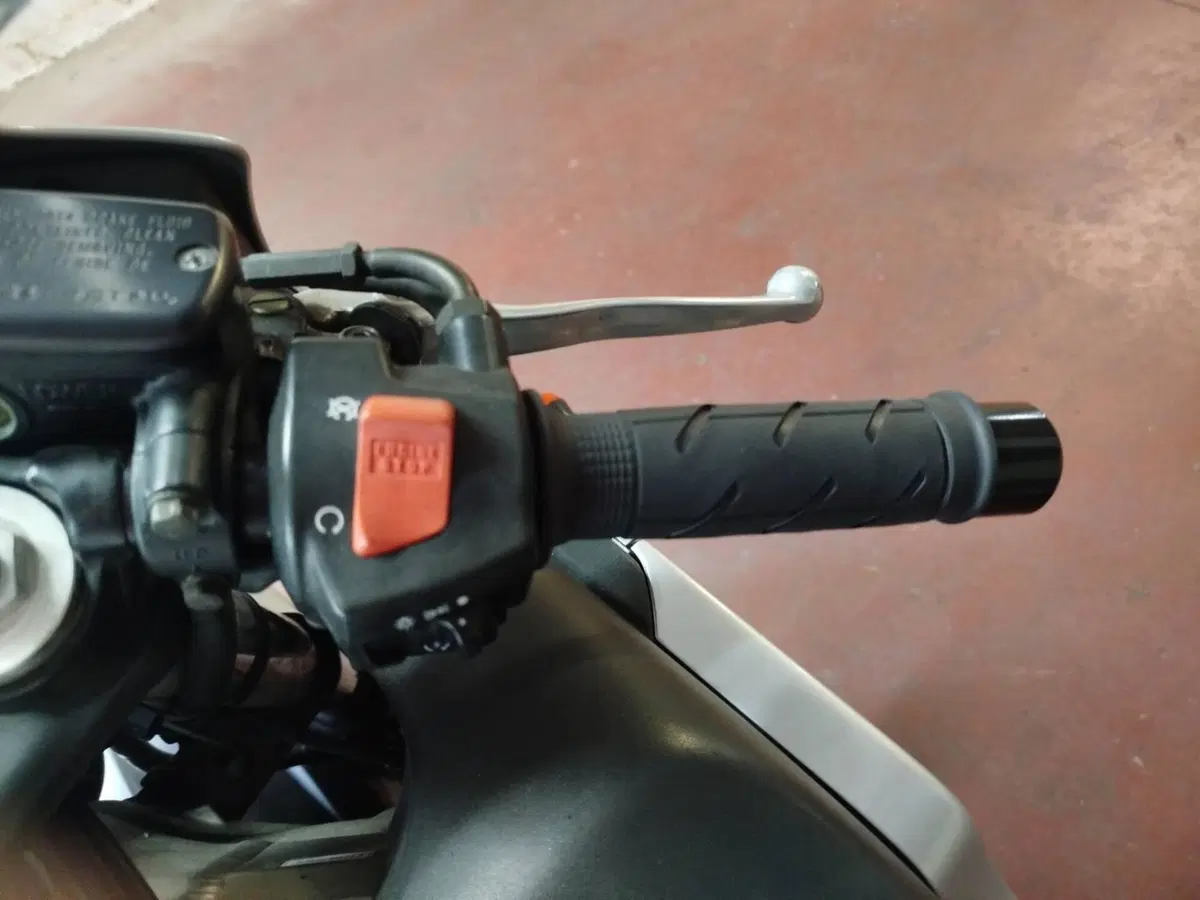 Honda CBR 600 F (2001 - 06) (5)