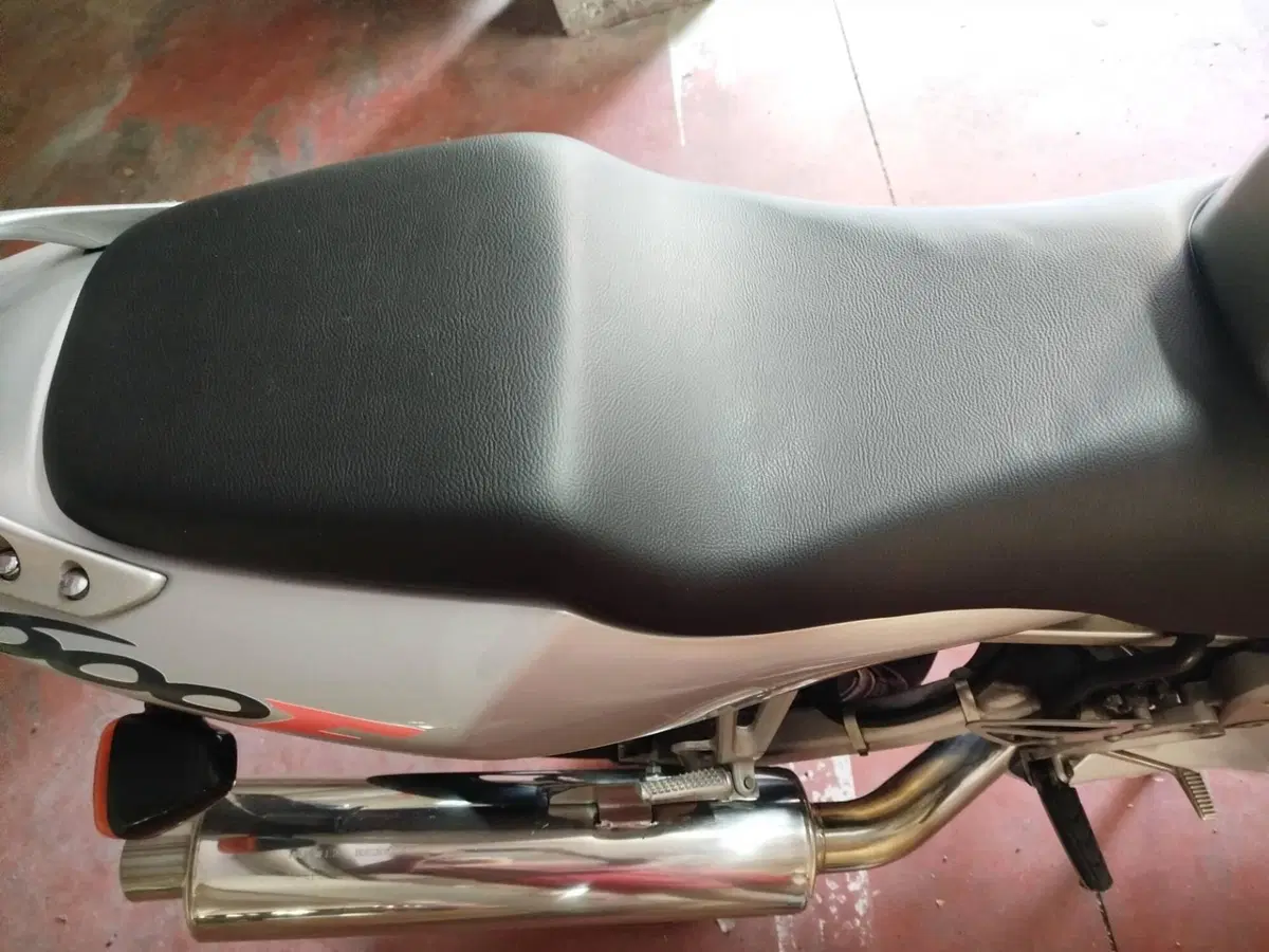 Honda CBR 600 F (2001 - 06) (9)