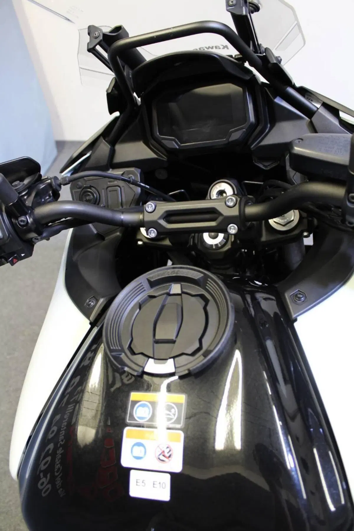 Kawasaki Versys 650 (2025 - 26) (10)