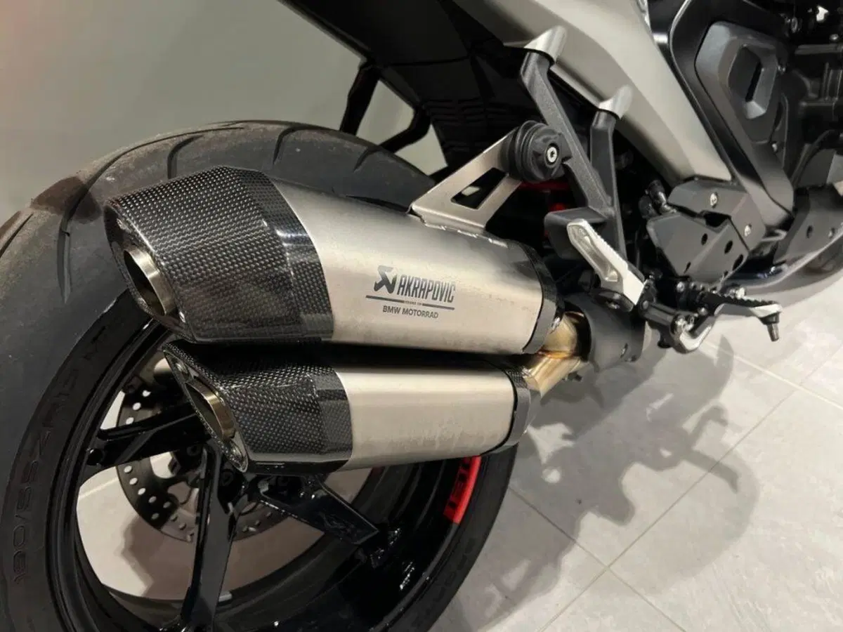 Bmw R 1300 RS (2026) (10)