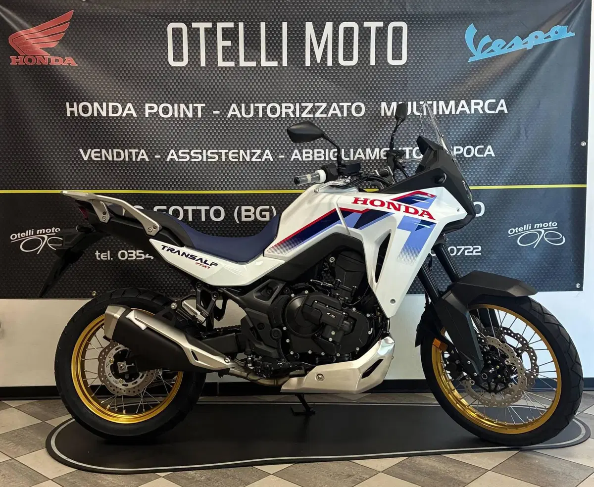 Honda Transalp XL750 (2026)